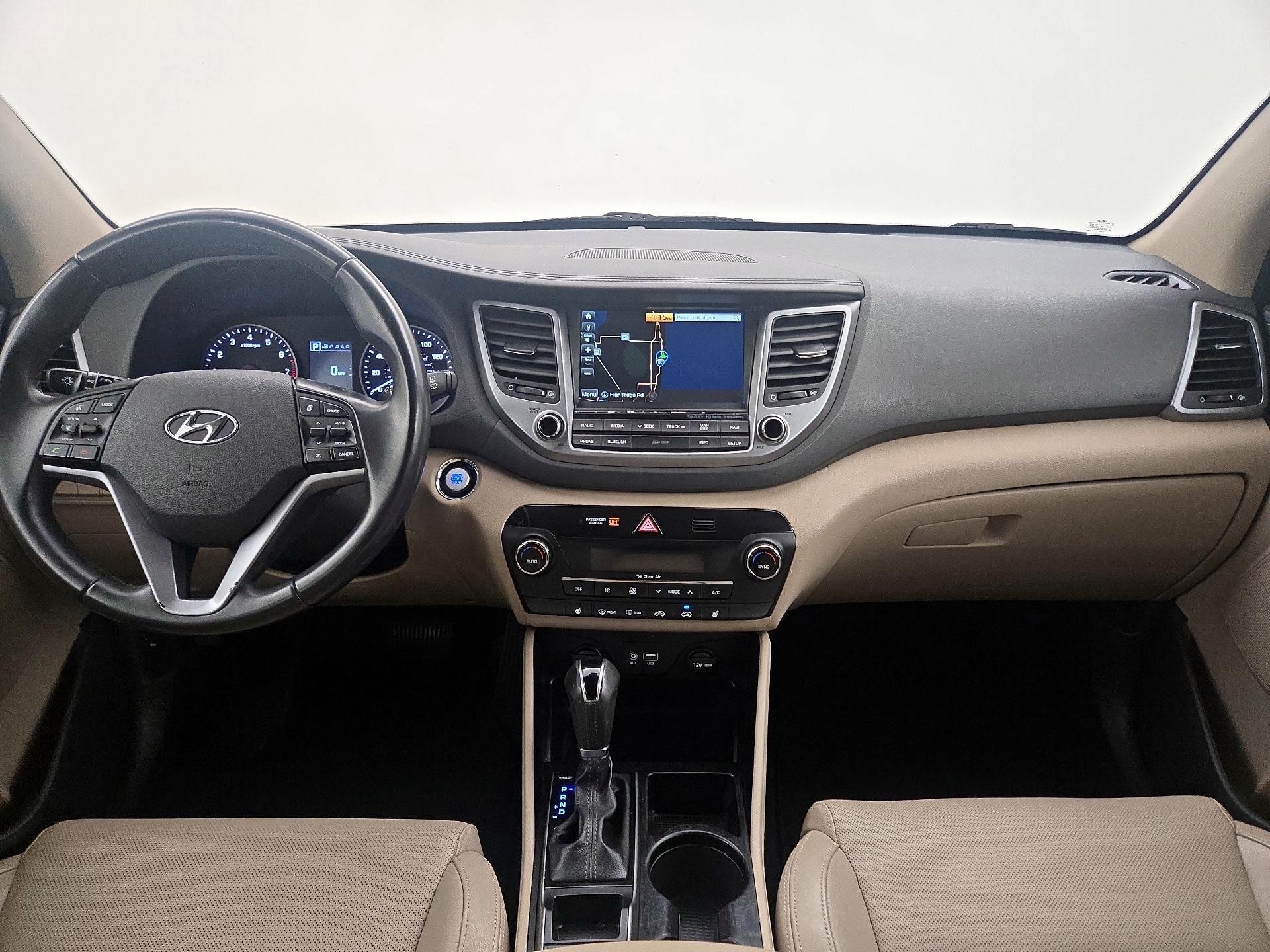 Thumbnail: 2017 Hyundai Tucson - 9