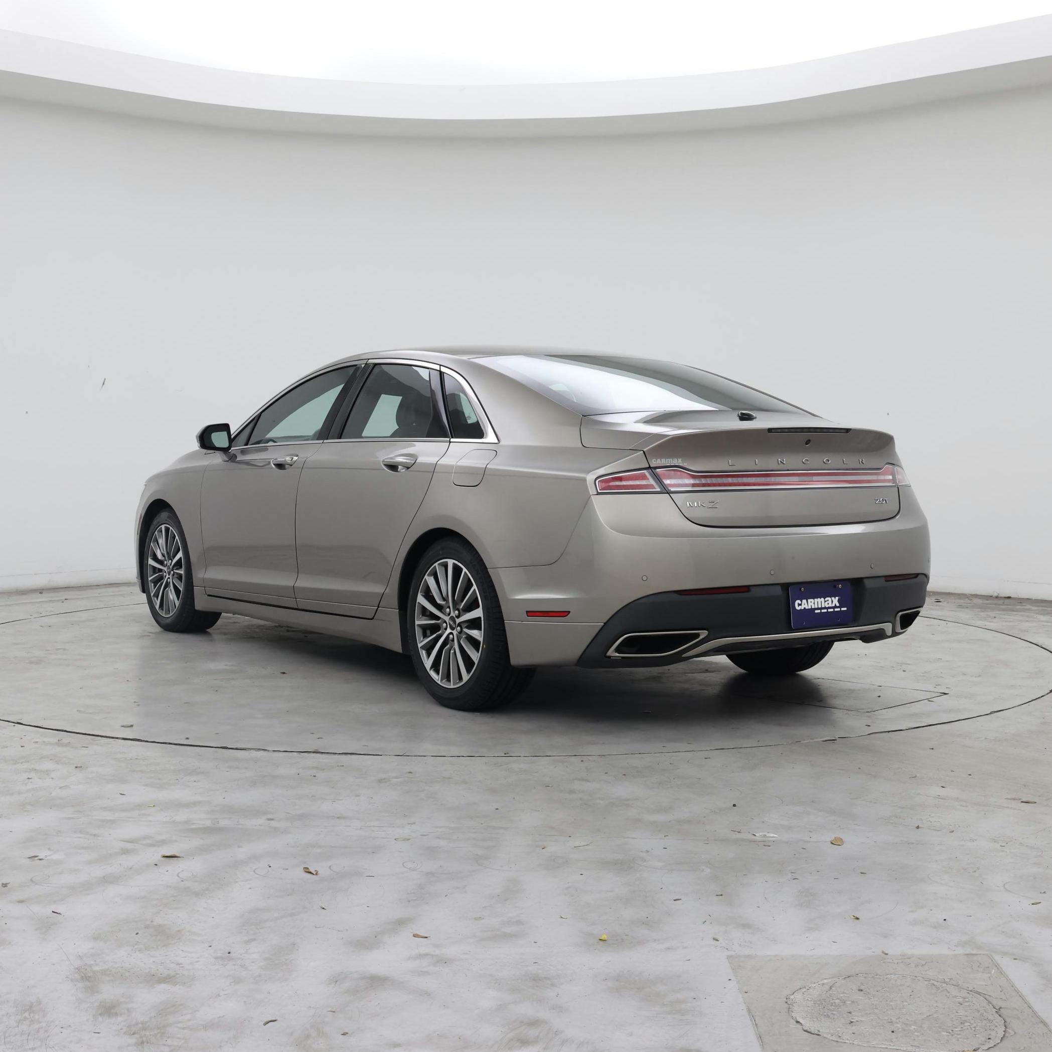Thumbnail: 2019 Lincoln MKZ - 2