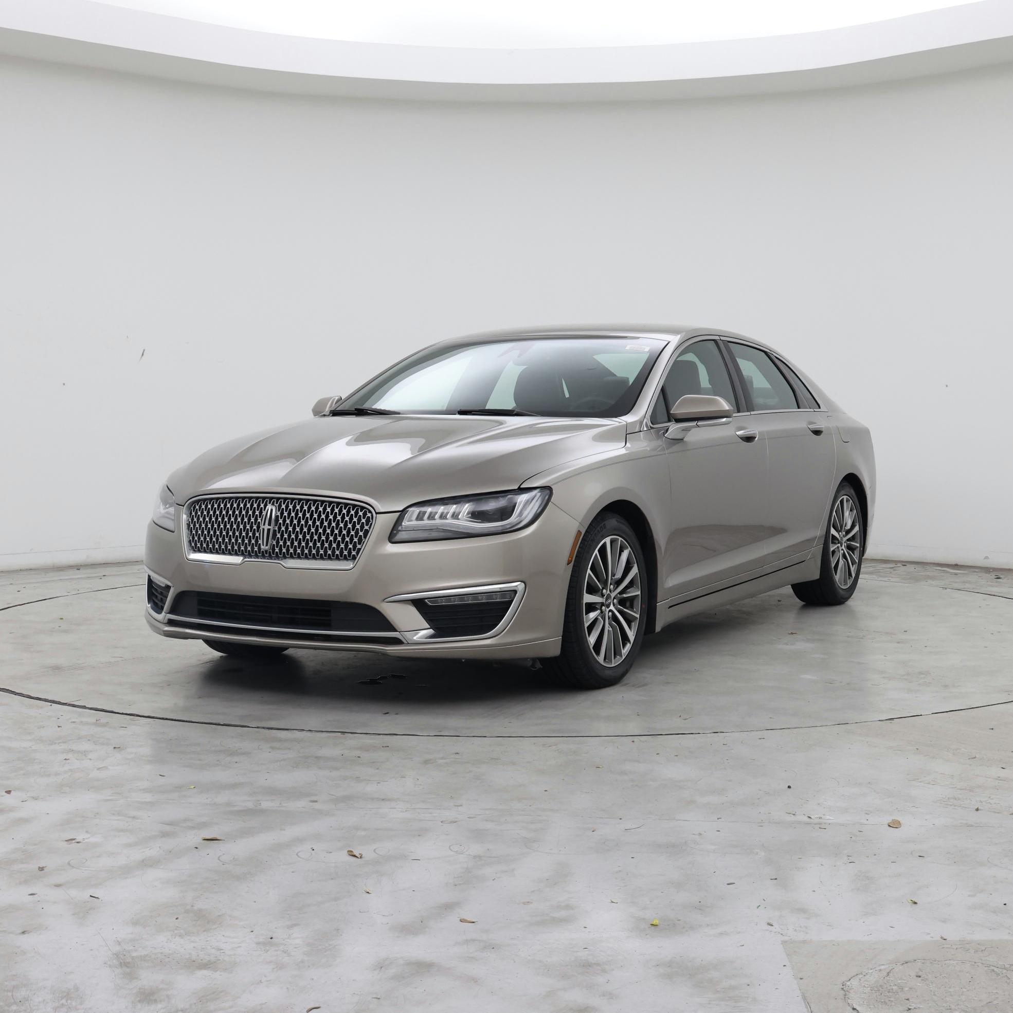 Thumbnail: 2019 Lincoln MKZ - 4