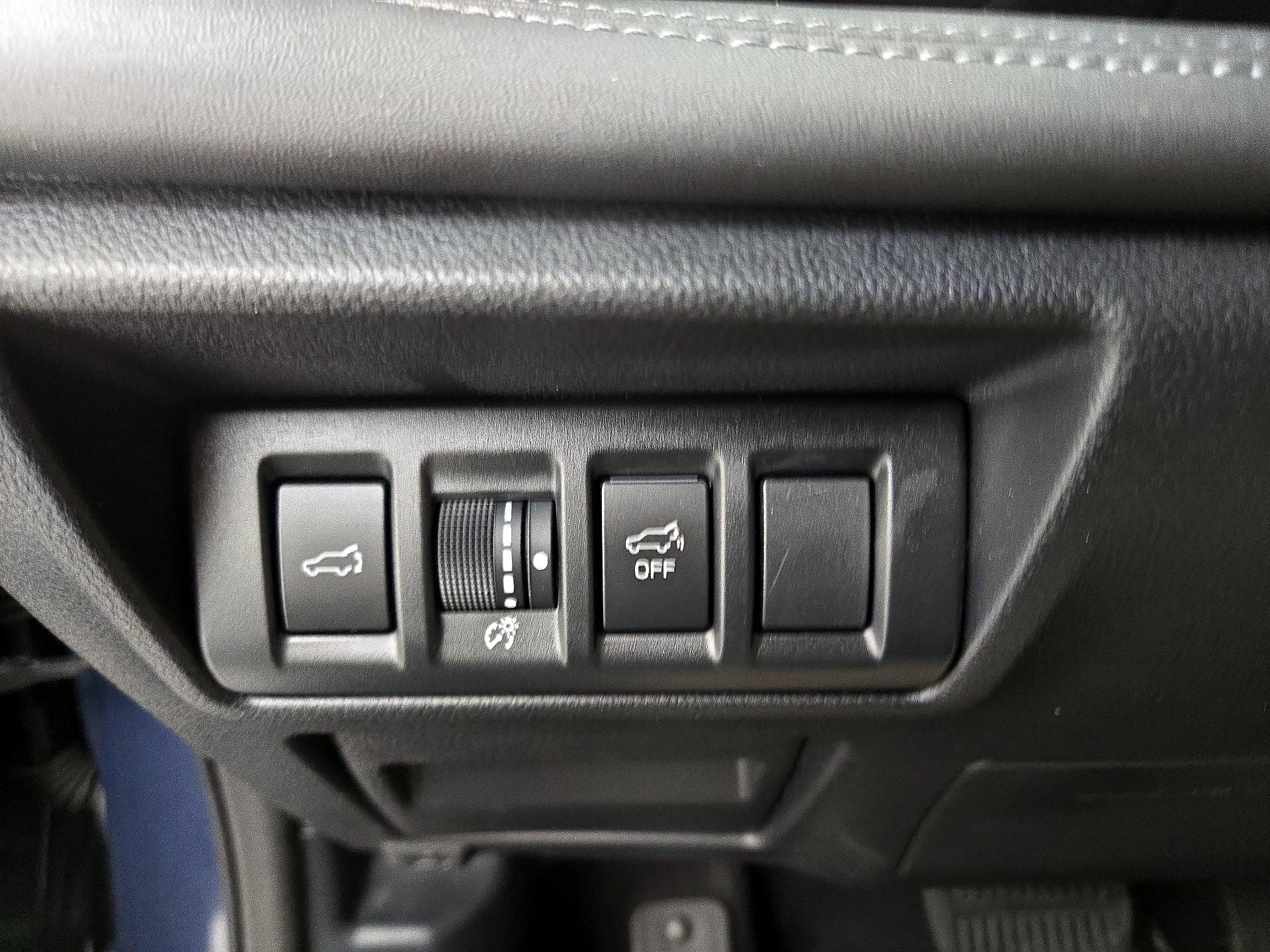 Thumbnail: 2022 Subaru Outback - 13