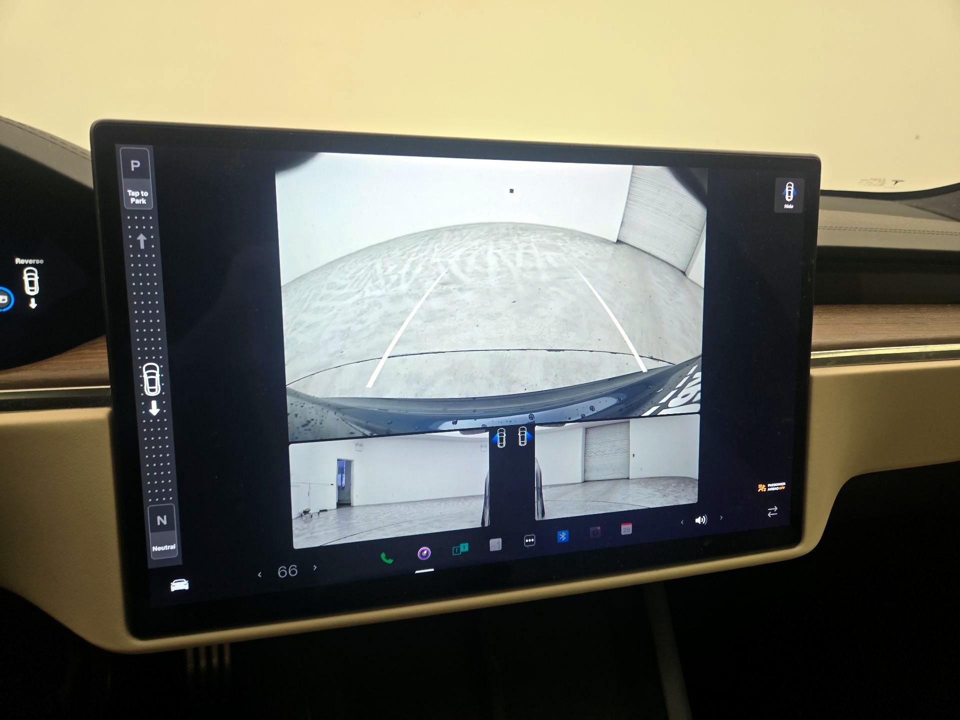 Thumbnail: 2022 Tesla Model S - 14