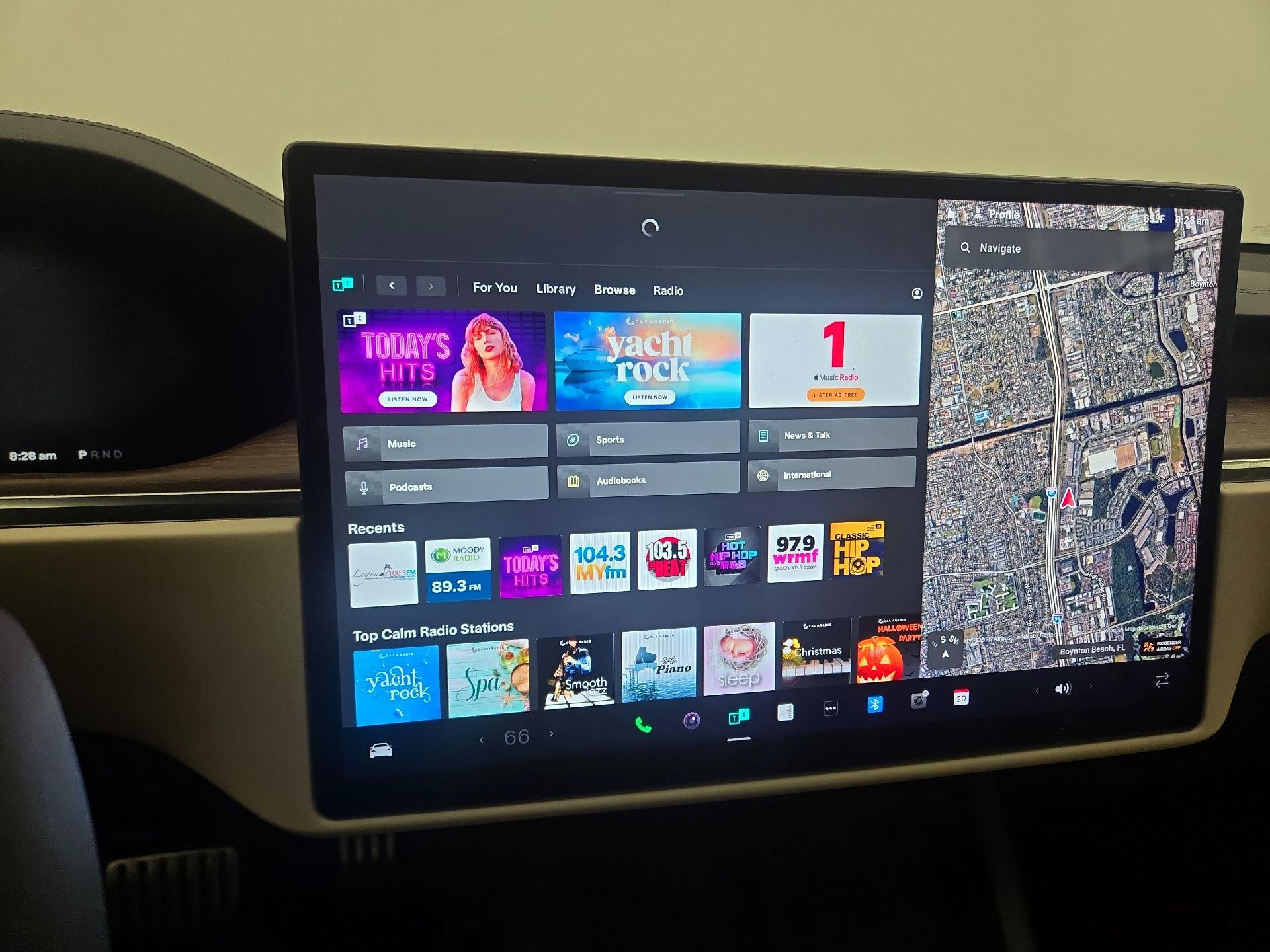 Thumbnail: 2022 Tesla Model S - 15