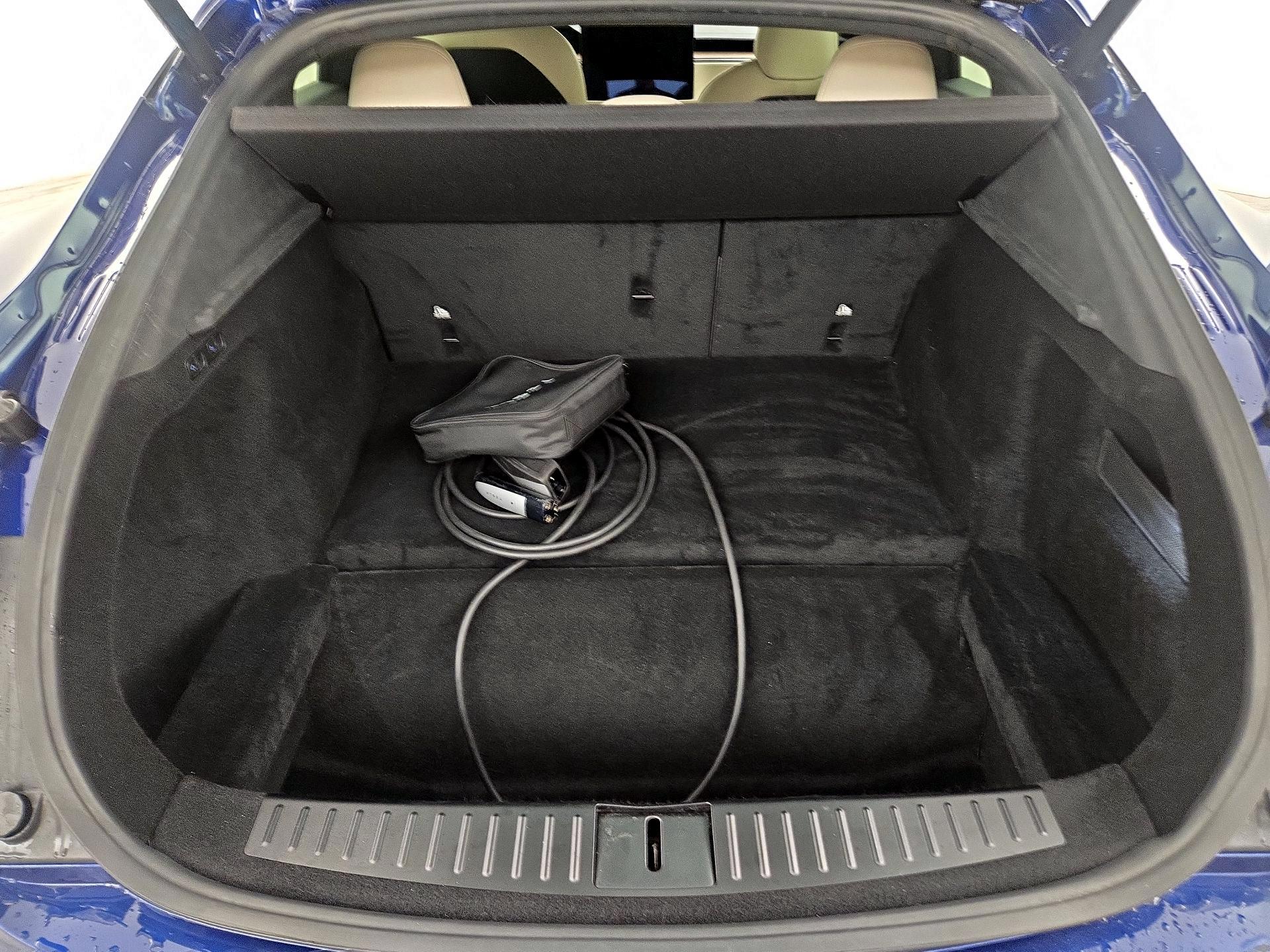 Thumbnail: 2022 Tesla Model S - 20