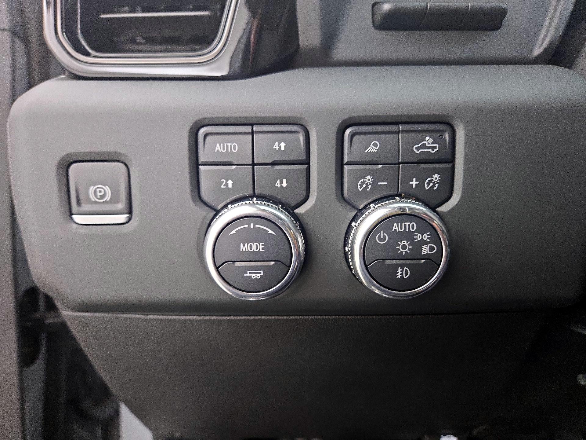 Thumbnail: 2024 GMC Sierra 2500 - 13