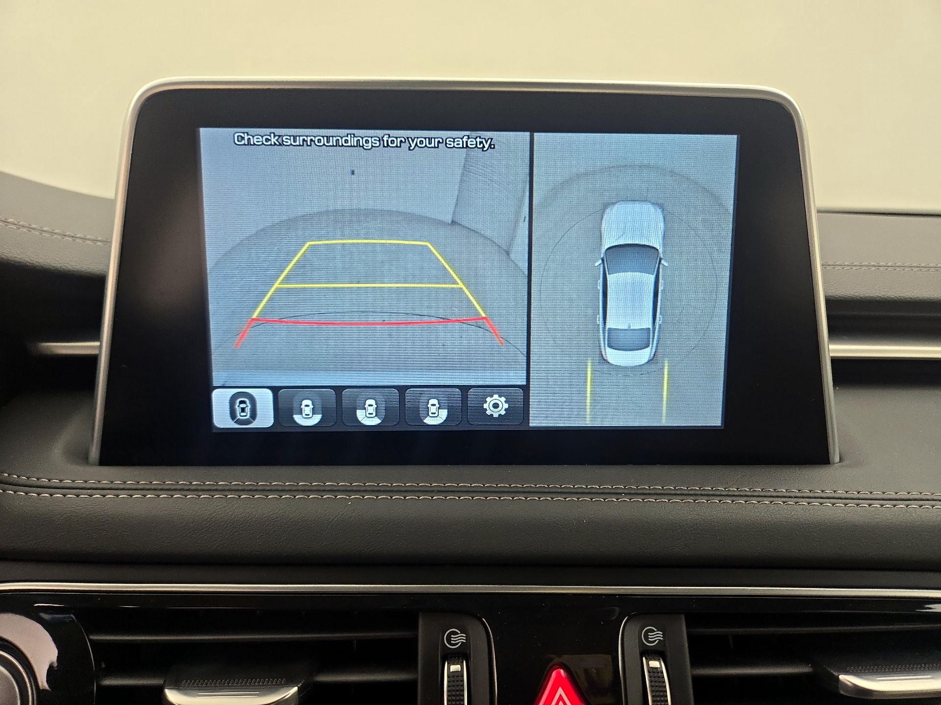 Thumbnail: 2020 Genesis G70 - 15