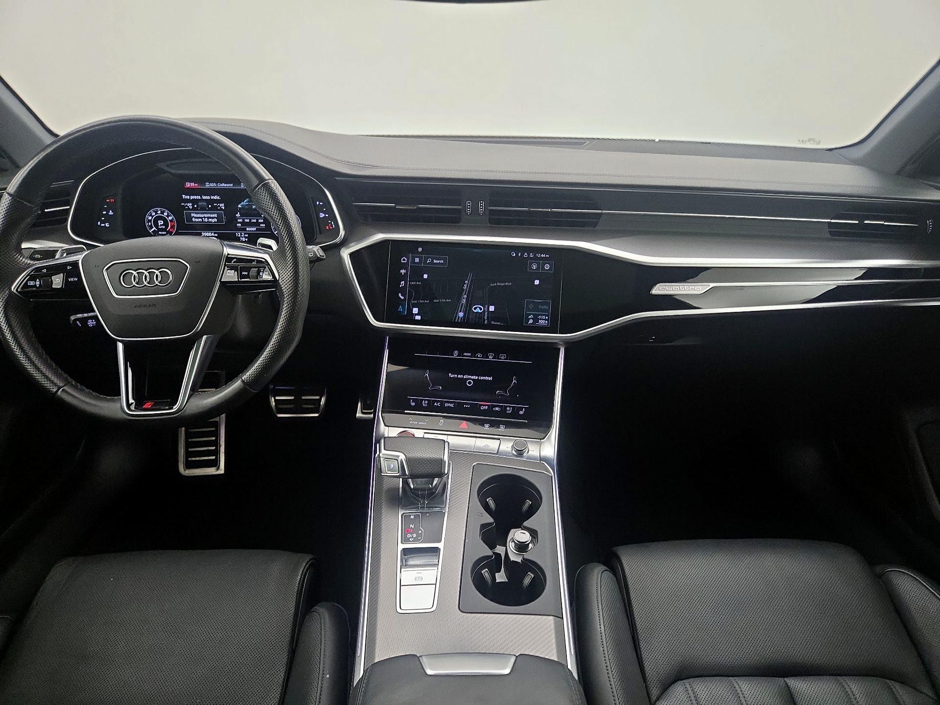 Thumbnail: 2021 Audi RS 6 - 9