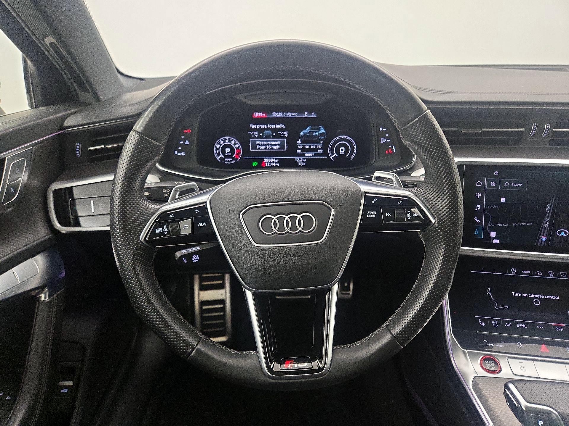 Thumbnail: 2021 Audi RS 6 - 10