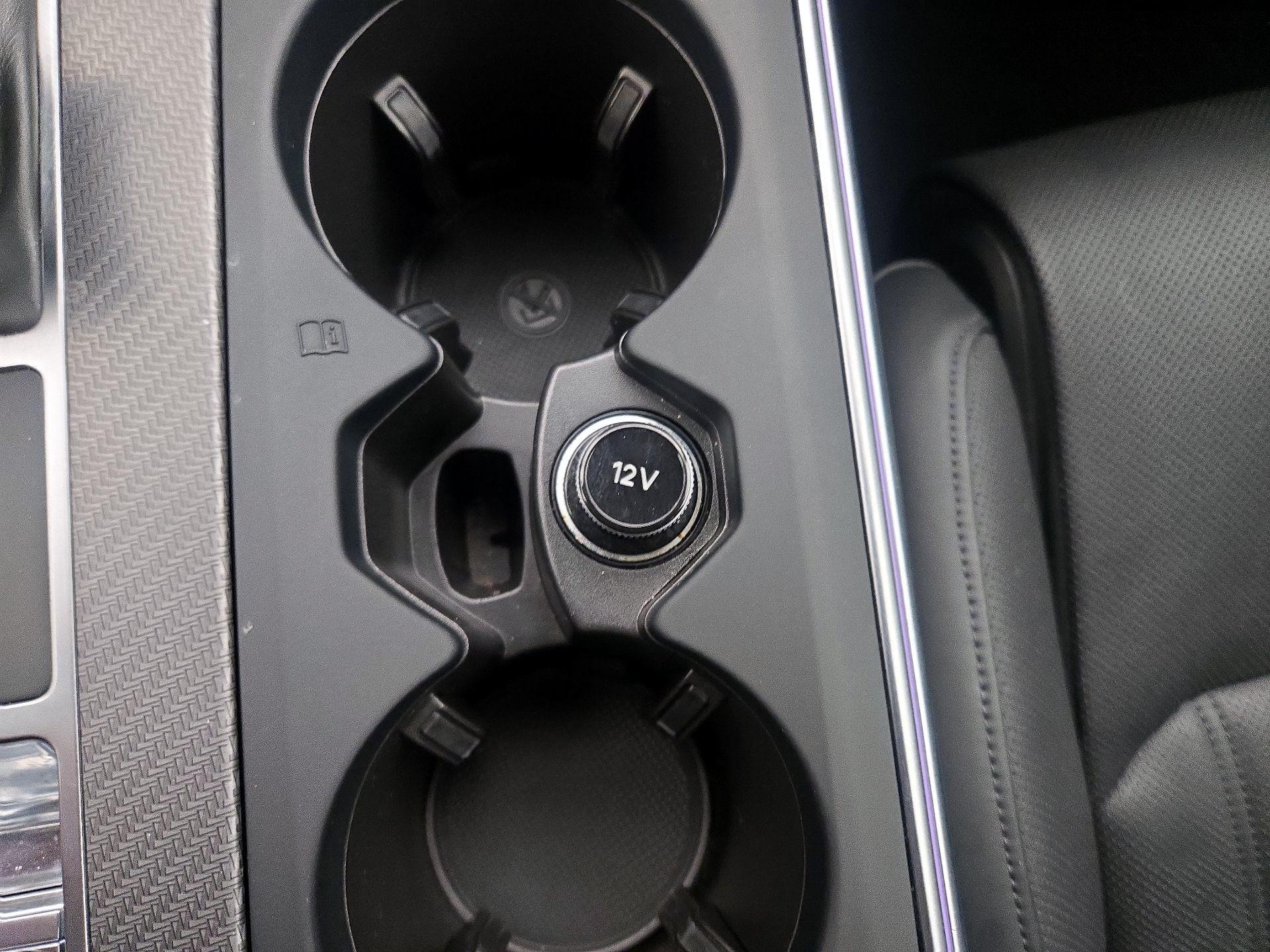 Thumbnail: 2021 Audi RS 6 - 19