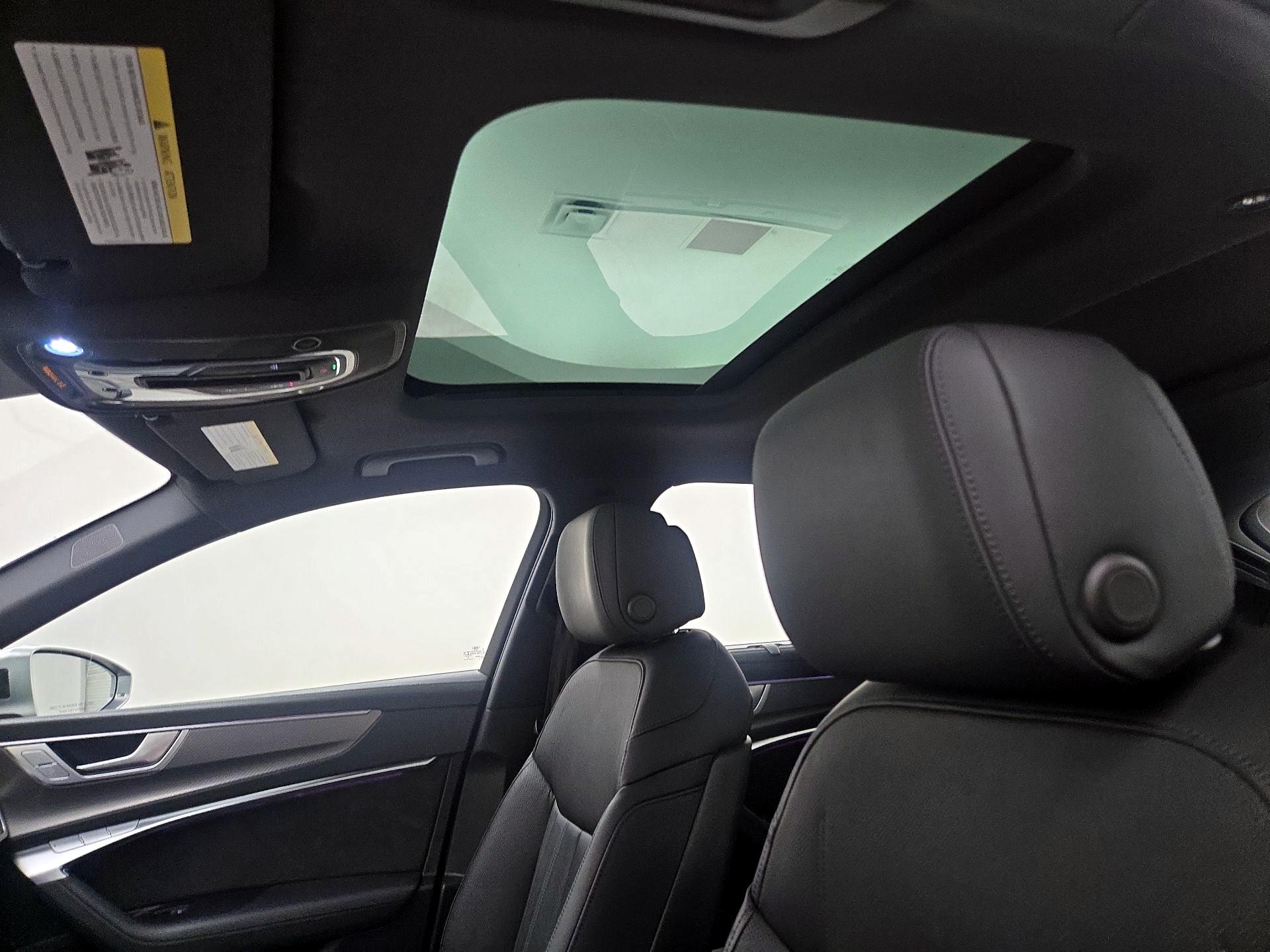 Thumbnail: 2021 Audi RS 6 - 20