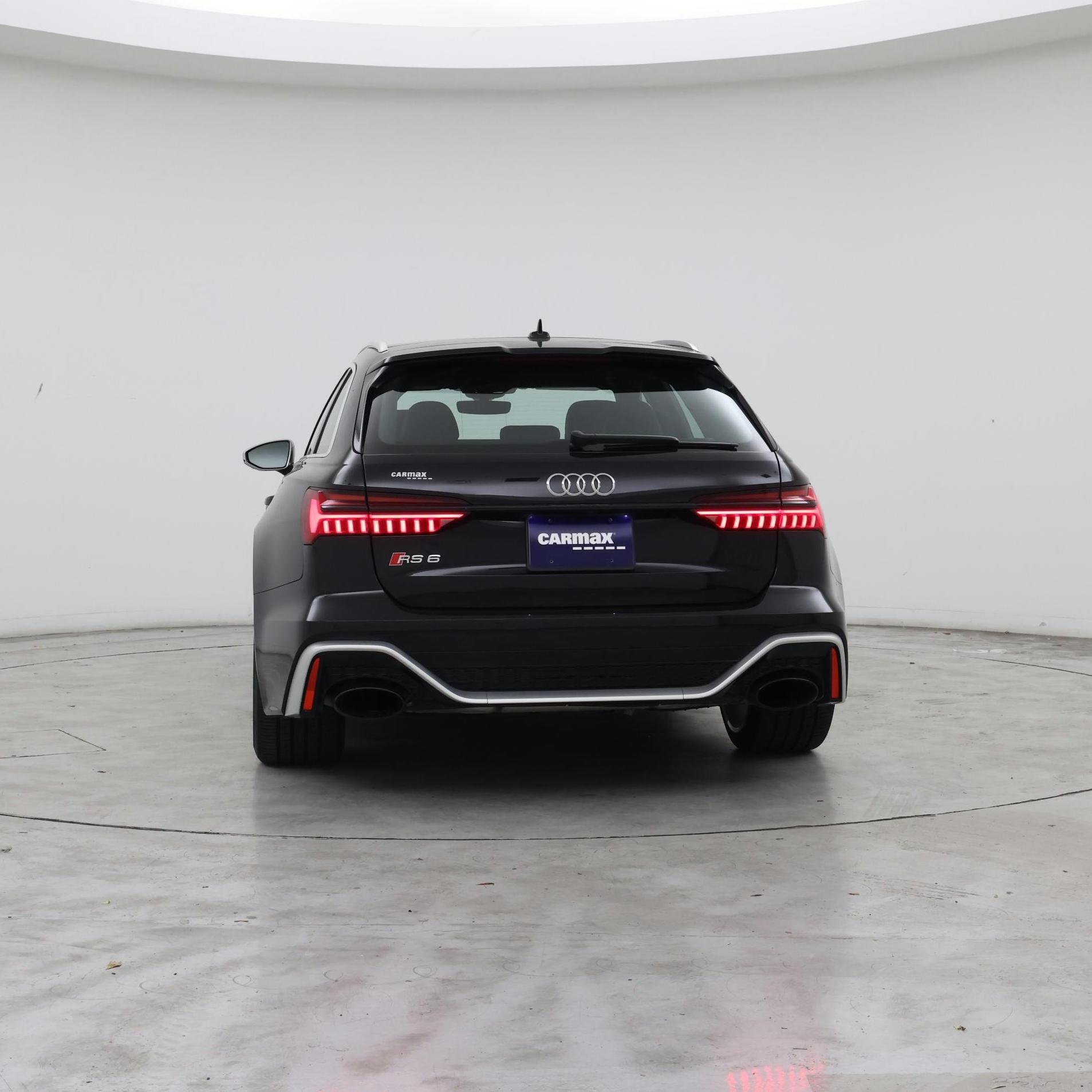 Thumbnail: 2021 Audi RS 6 - 6