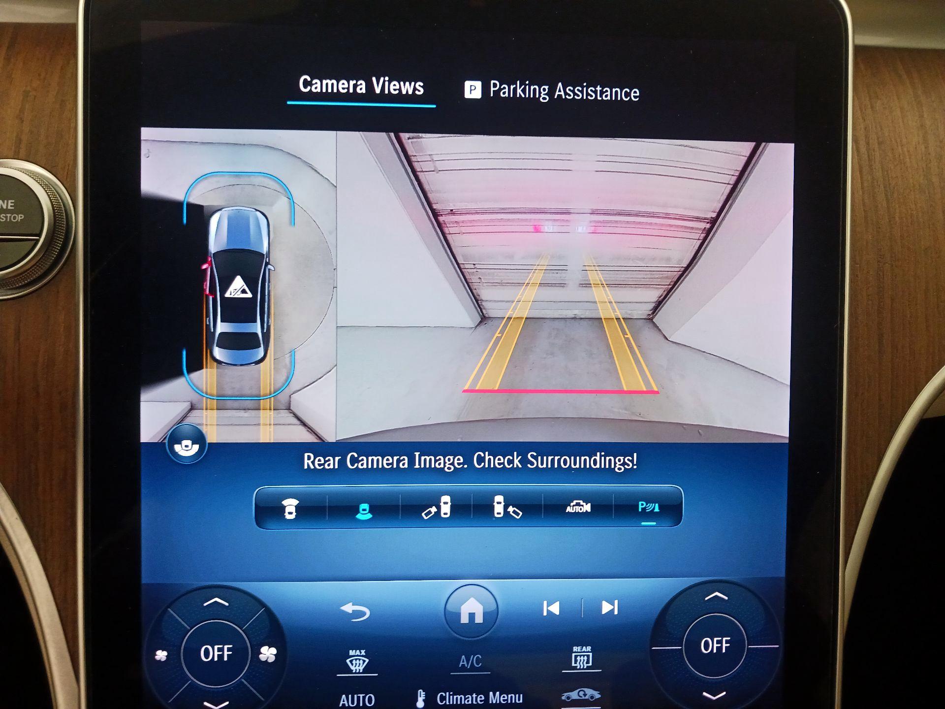 Thumbnail: 2023 Mercedes-Benz C-Class - 14