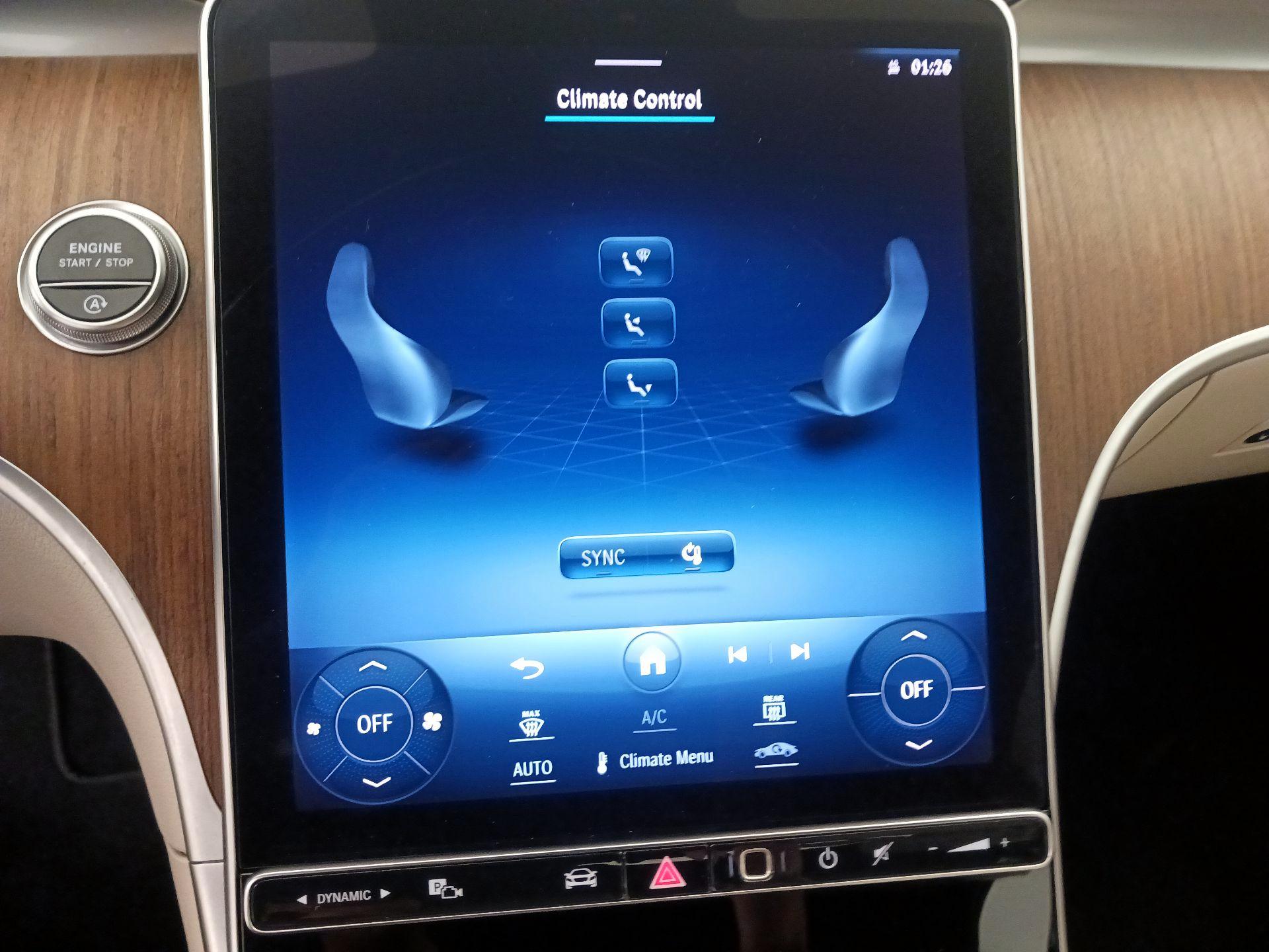 Thumbnail: 2023 Mercedes-Benz C-Class - 16