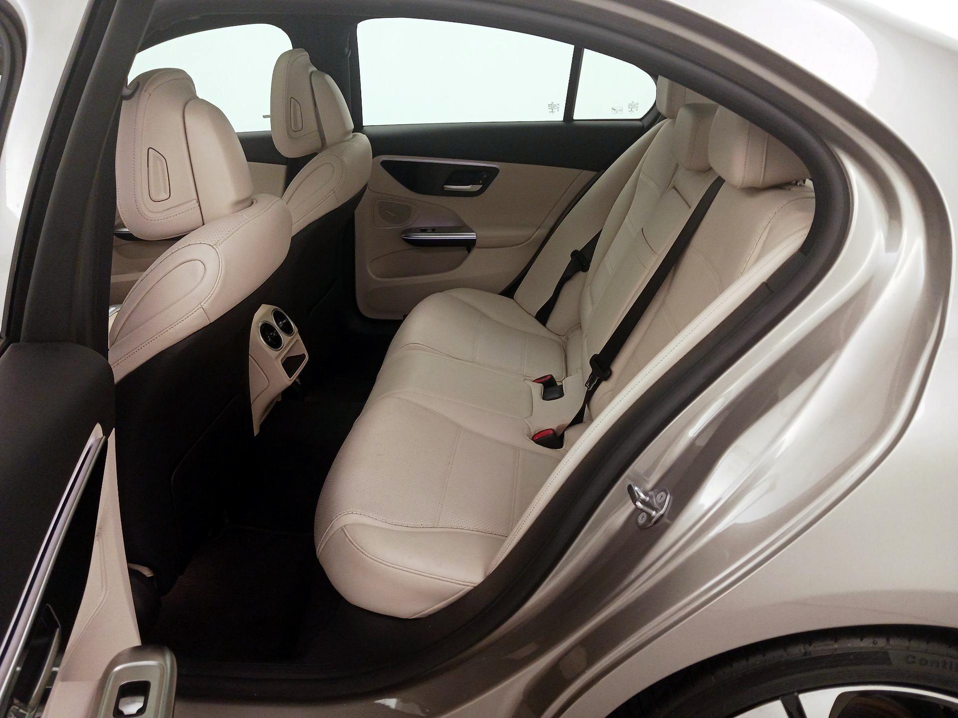 Thumbnail: 2023 Mercedes-Benz C-Class - 20