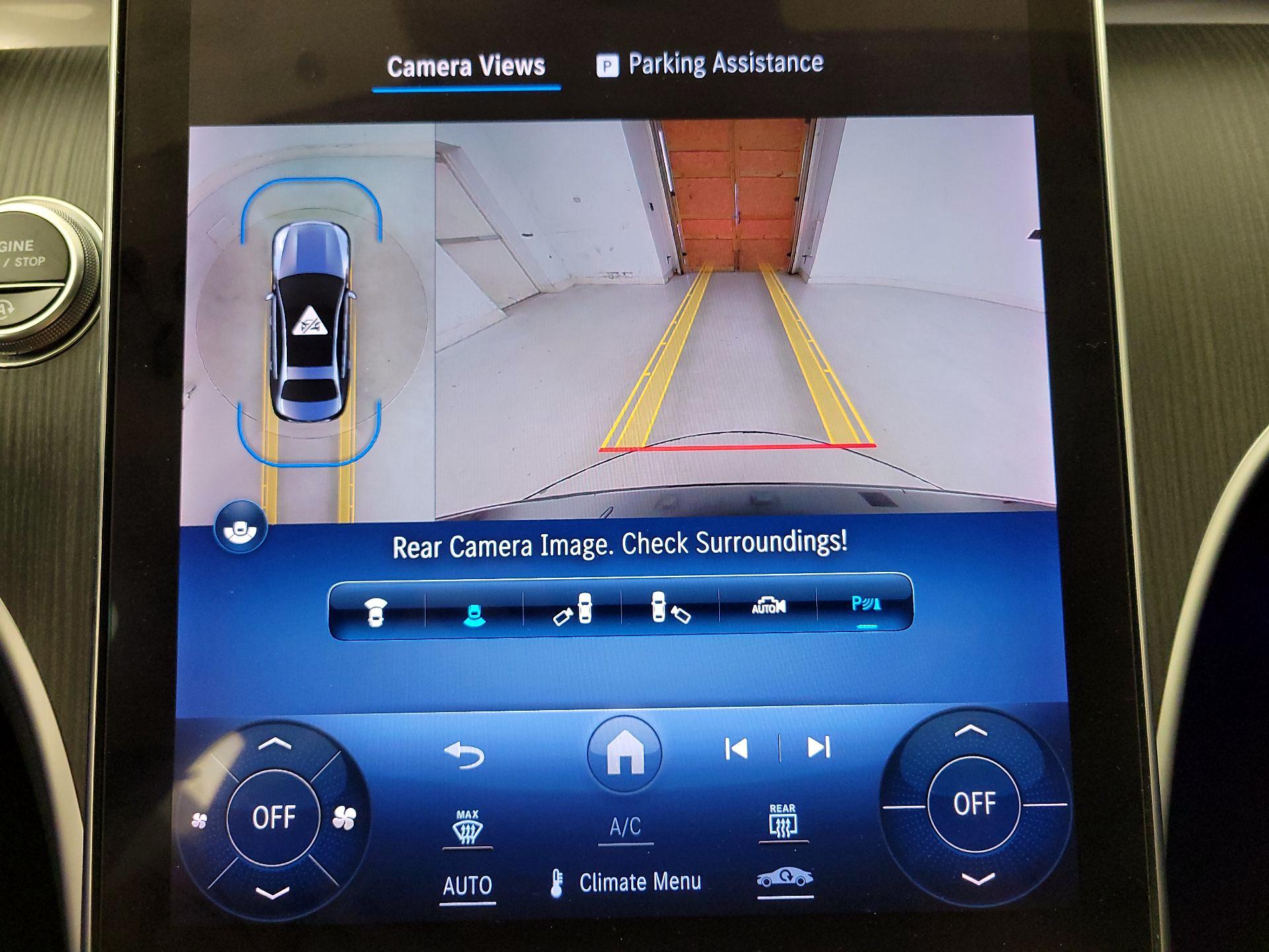 Thumbnail: 2022 Mercedes-Benz C-Class - 14