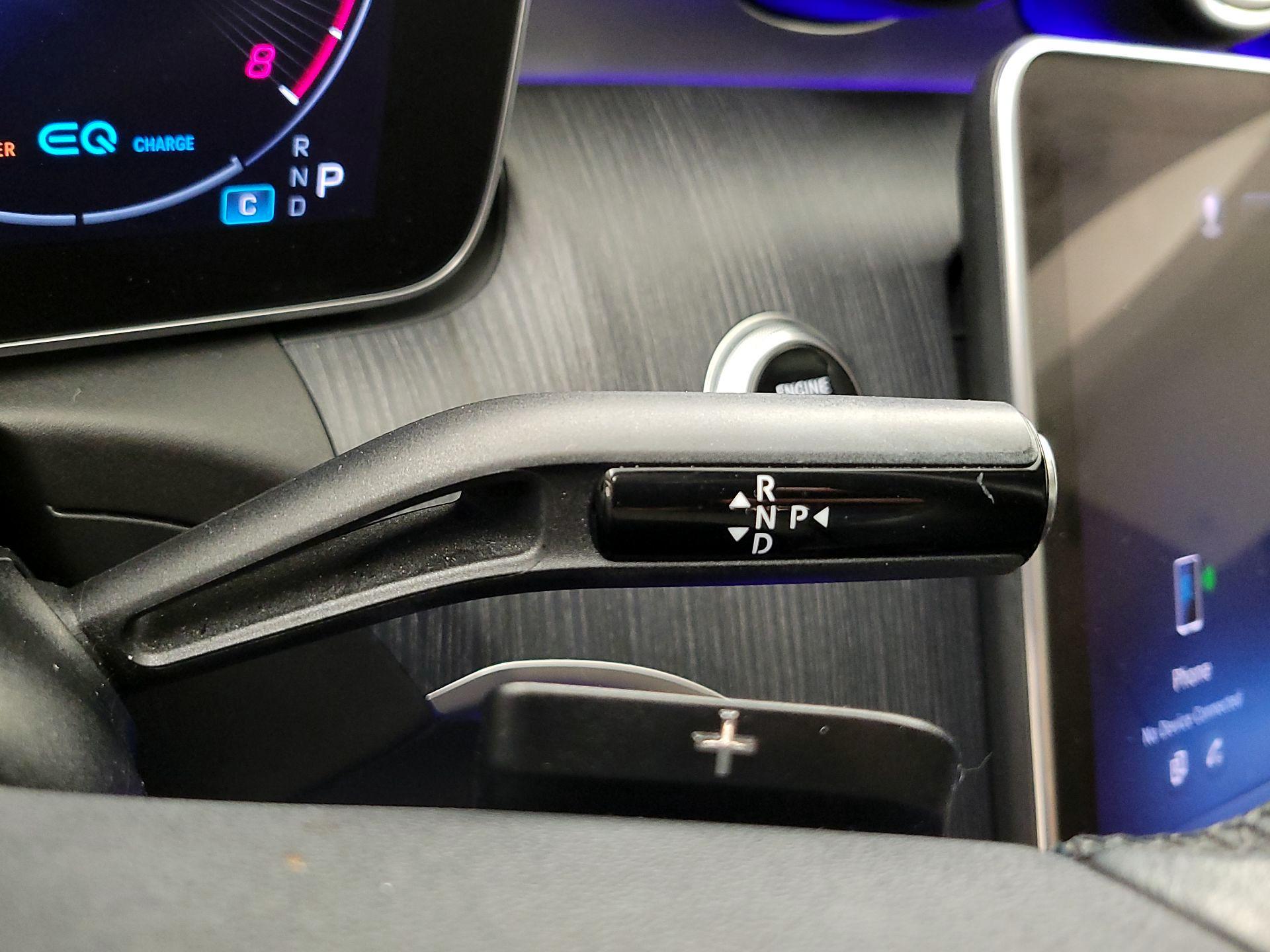 Thumbnail: 2022 Mercedes-Benz C-Class - 17