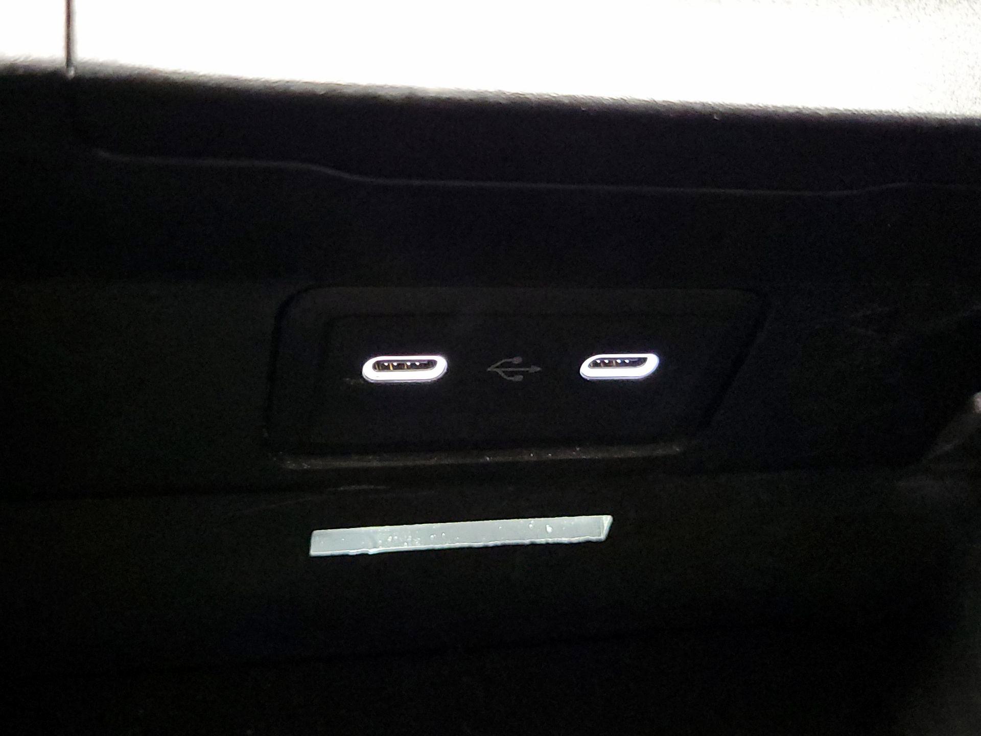 Thumbnail: 2022 Mercedes-Benz C-Class - 18