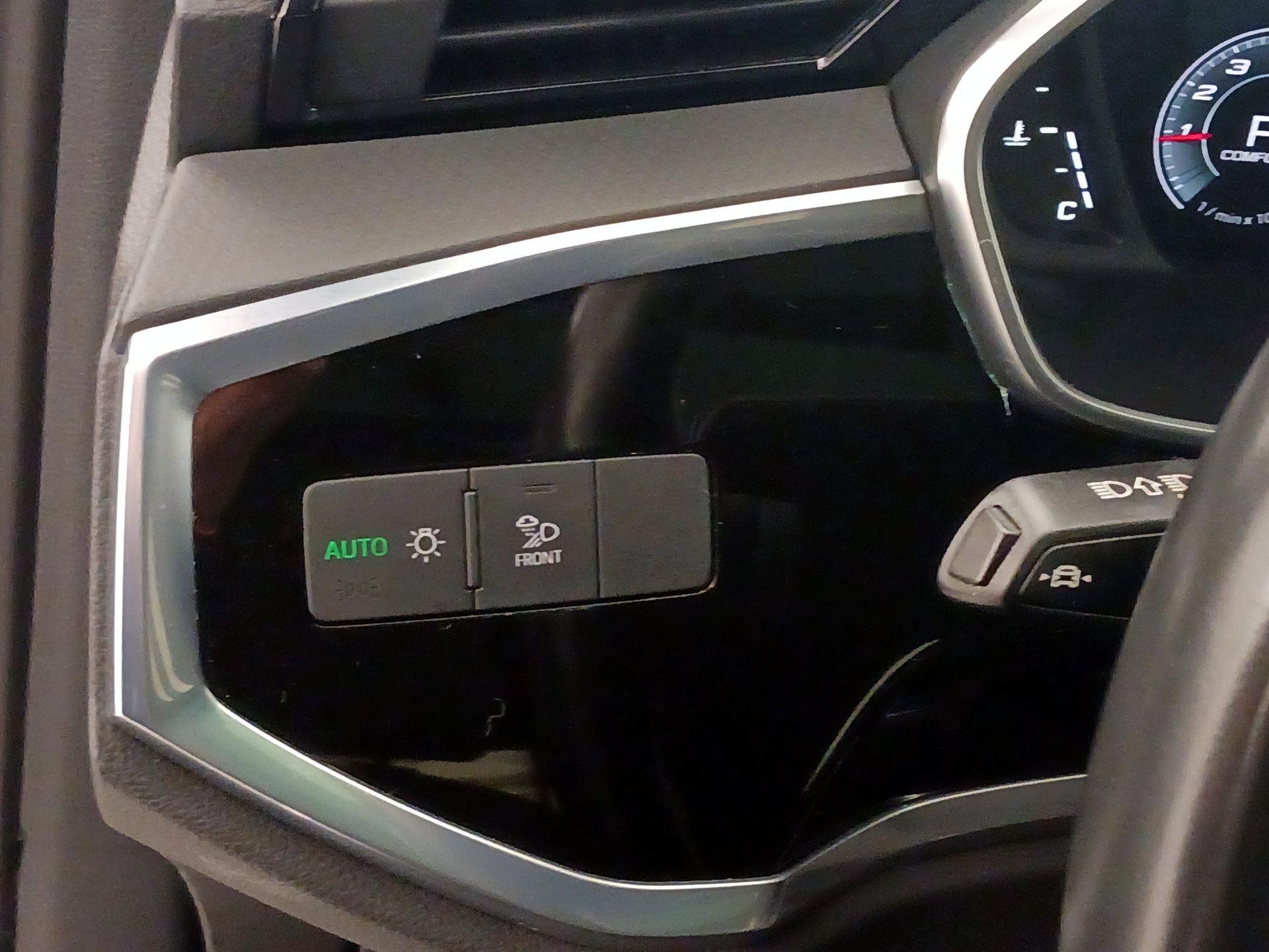 Thumbnail: 2022 Audi Q3 - 13