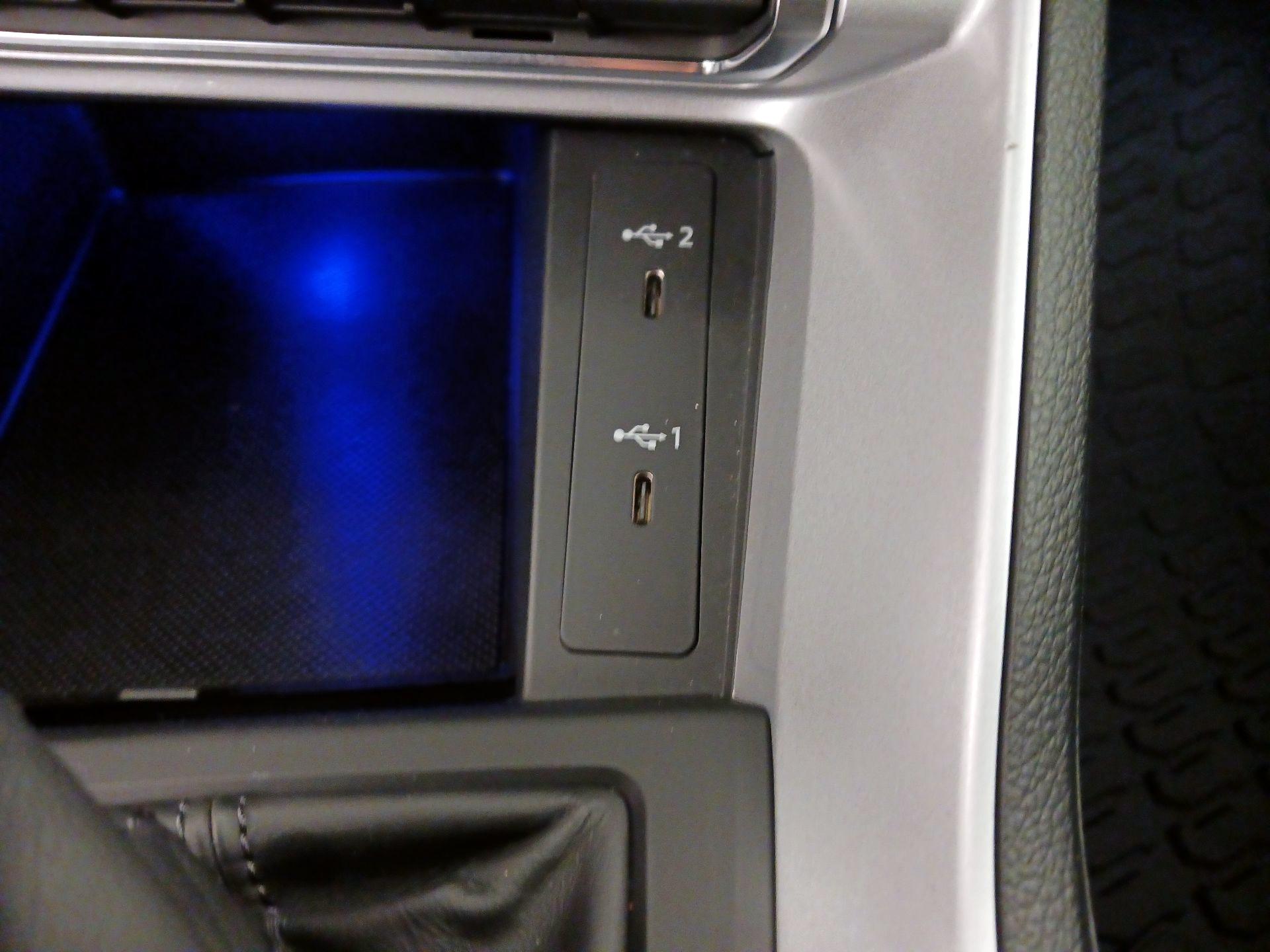 Thumbnail: 2022 Audi Q3 - 19