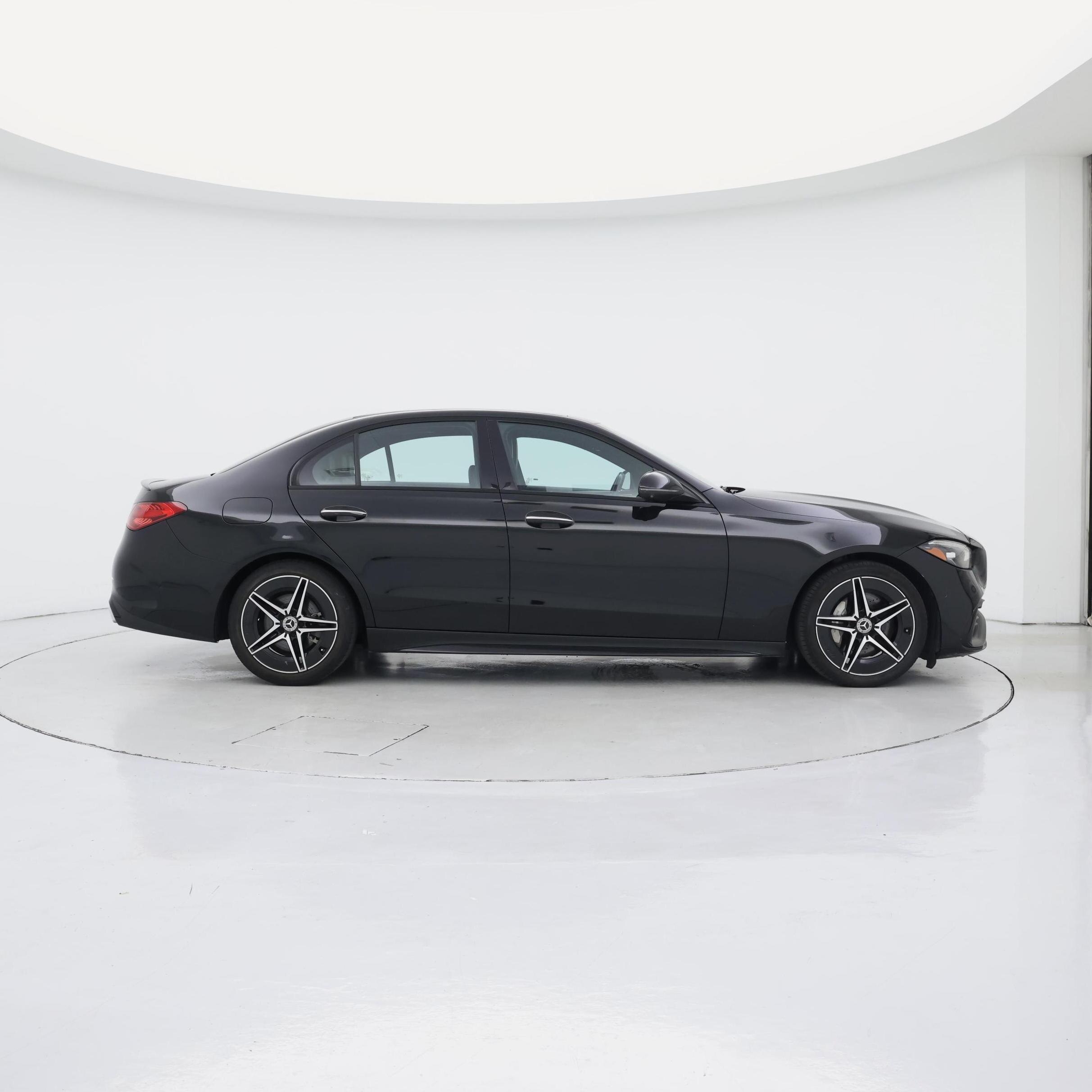 Thumbnail: 2023 Mercedes-Benz C-Class - 7