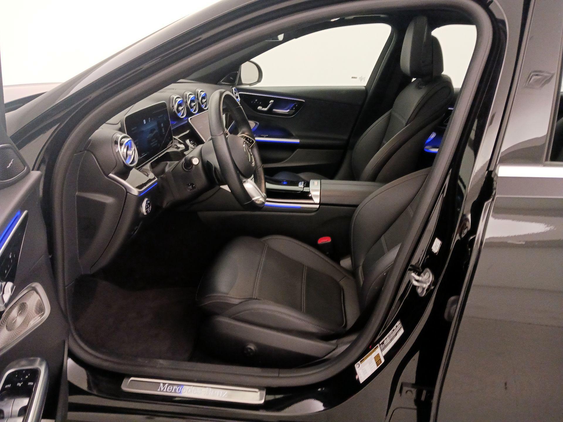 Thumbnail: 2023 Mercedes-Benz C-Class - 11