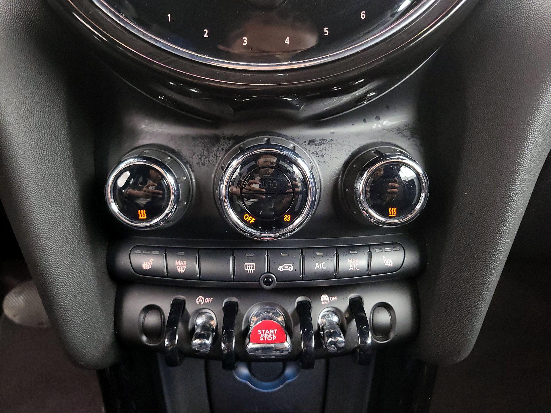 Thumbnail: 2022 MINI Cooper - 17