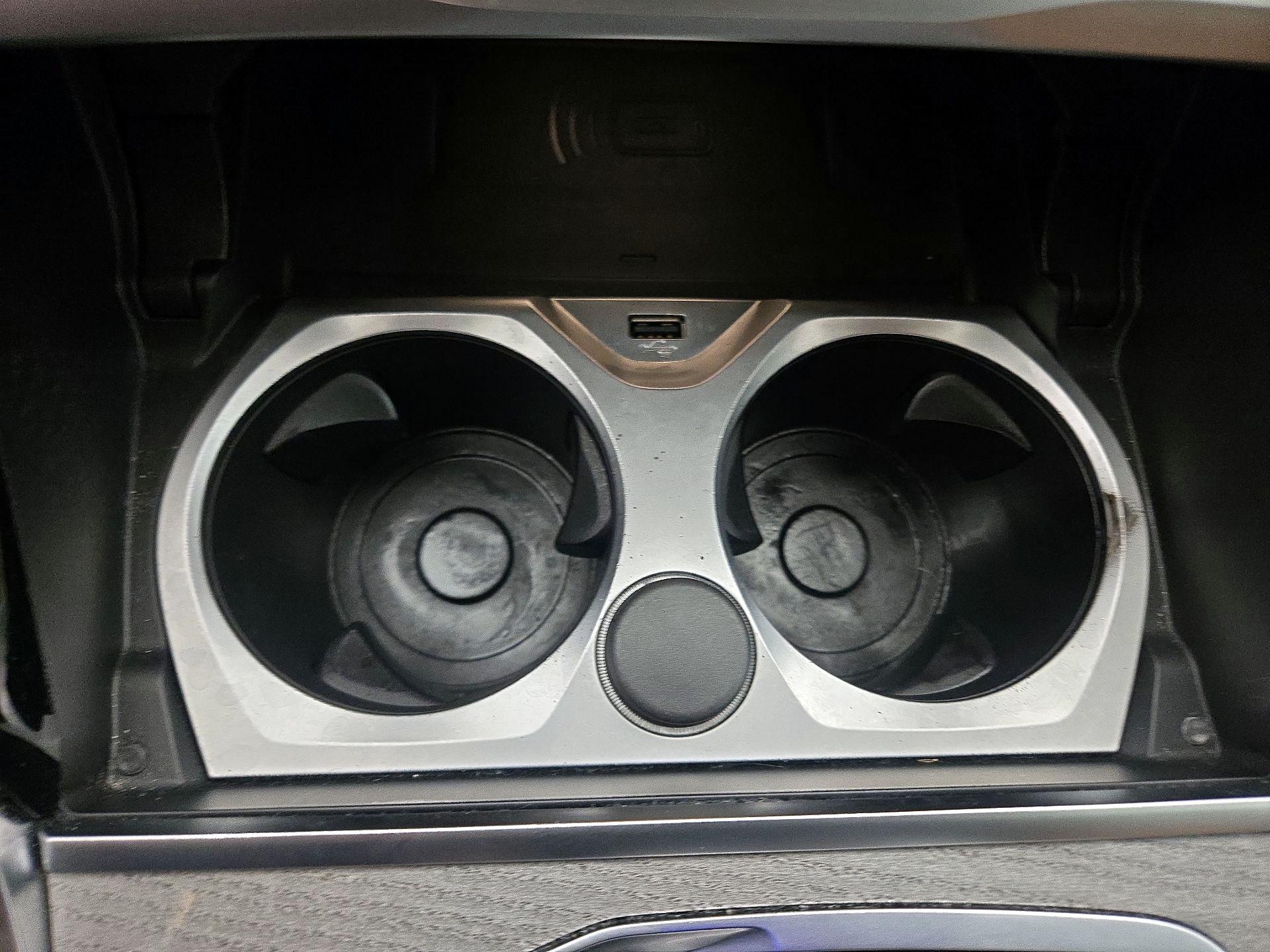 Thumbnail: 2019 BMW 8 Series - 19