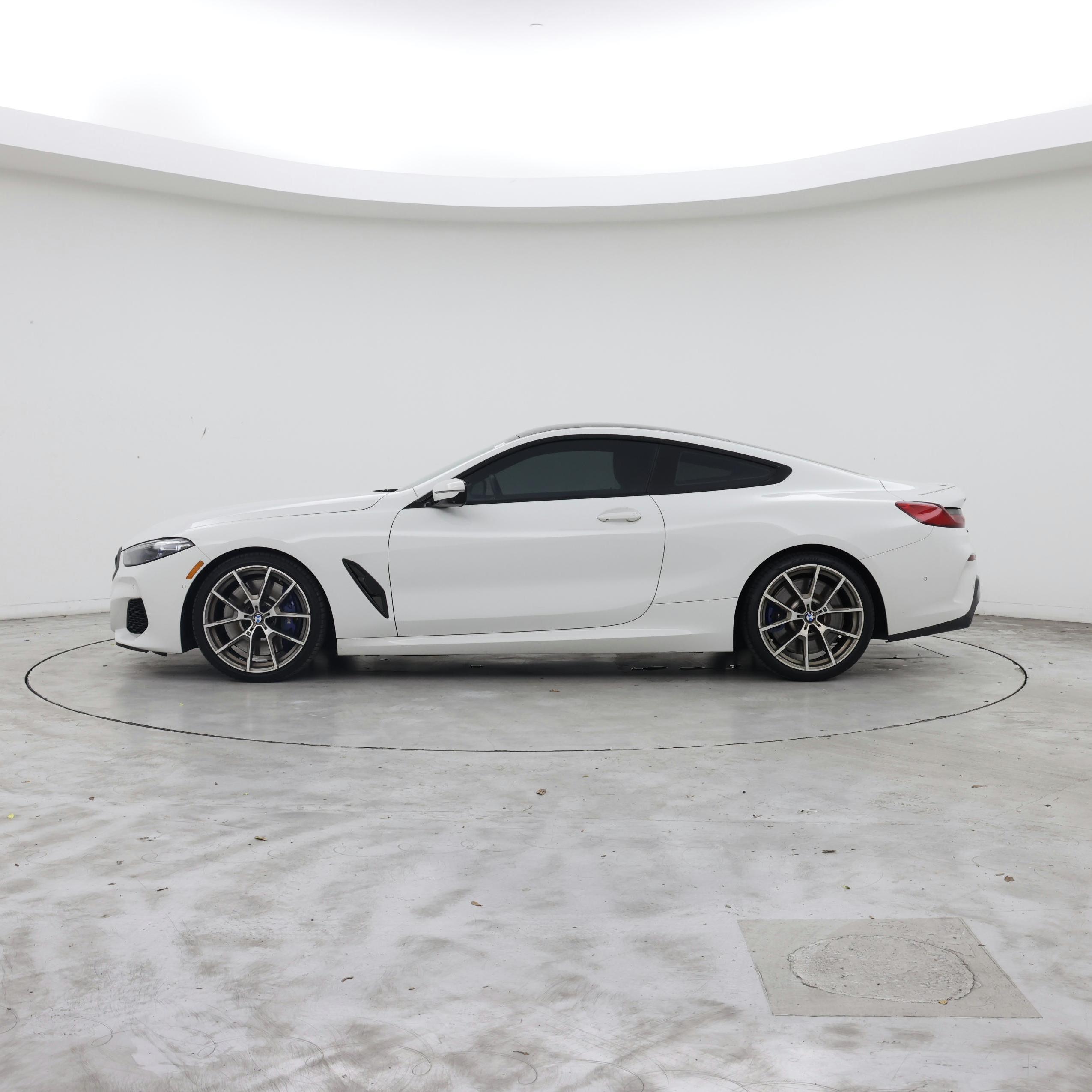 Thumbnail: 2019 BMW 8 Series - 3