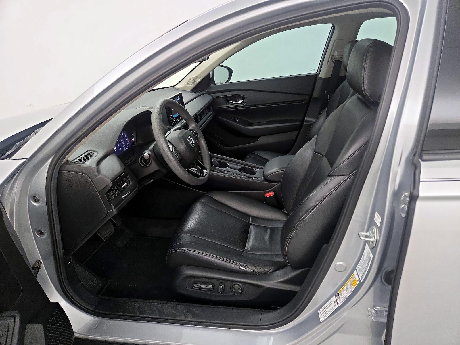 2024 Honda Accord EX - Photo 12