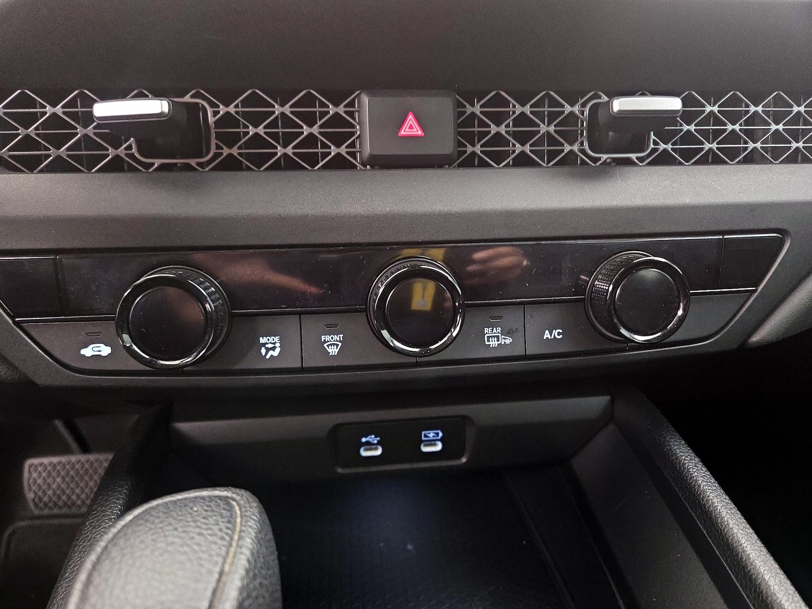 2024 Honda Accord EX - Photo 16