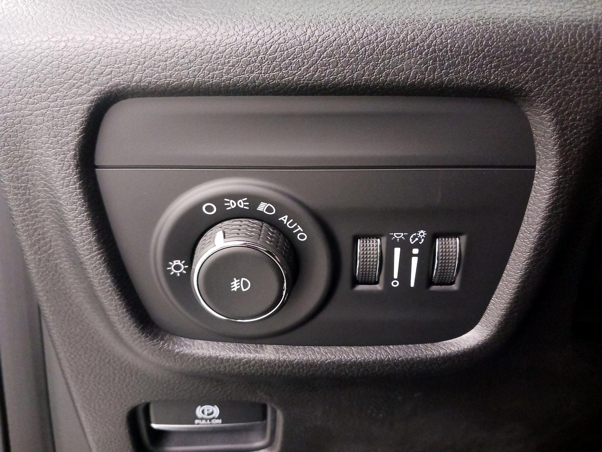 Thumbnail: 2021 Jeep Grand Cherokee L - 13