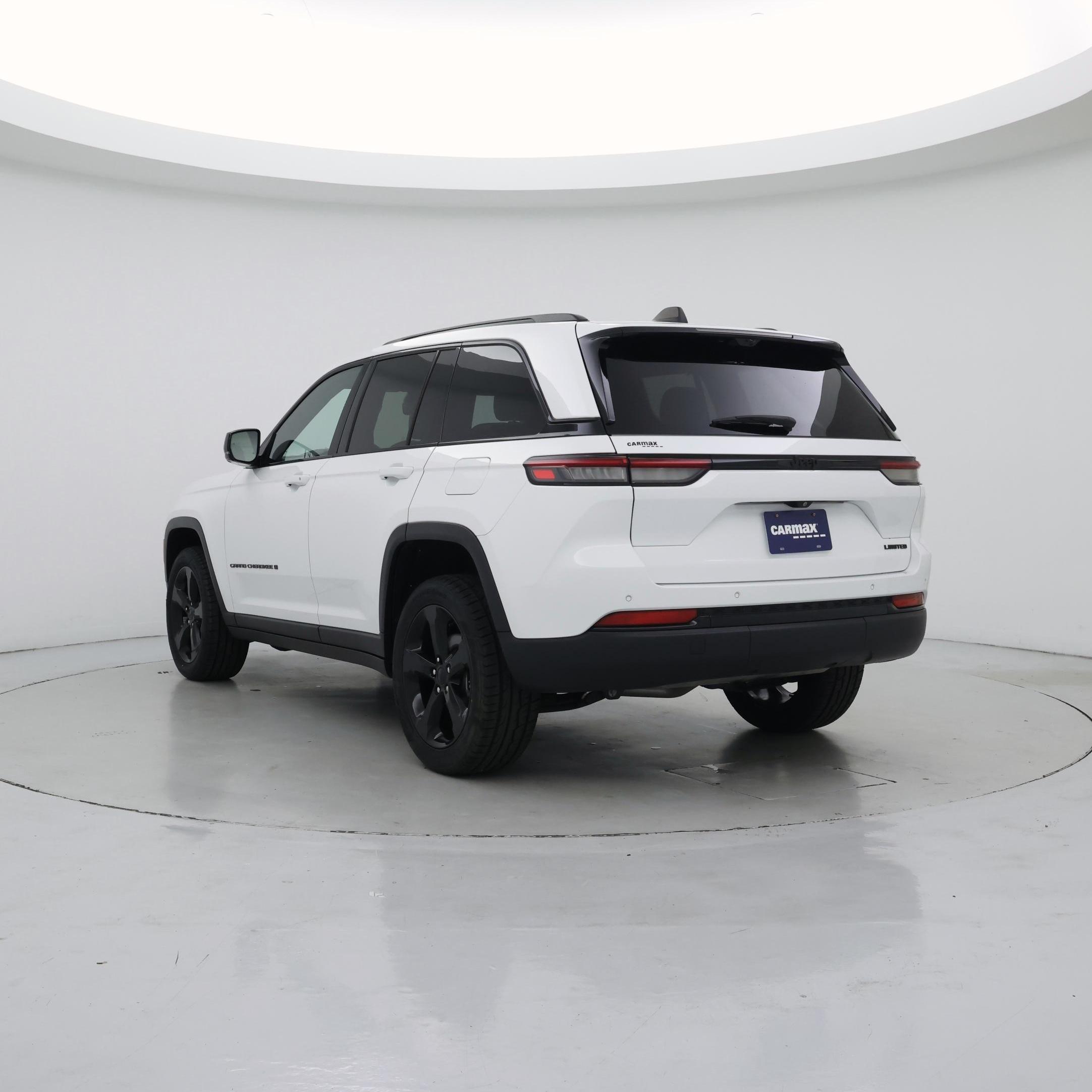 Thumbnail: 2023 Jeep Grand Cherokee - 2