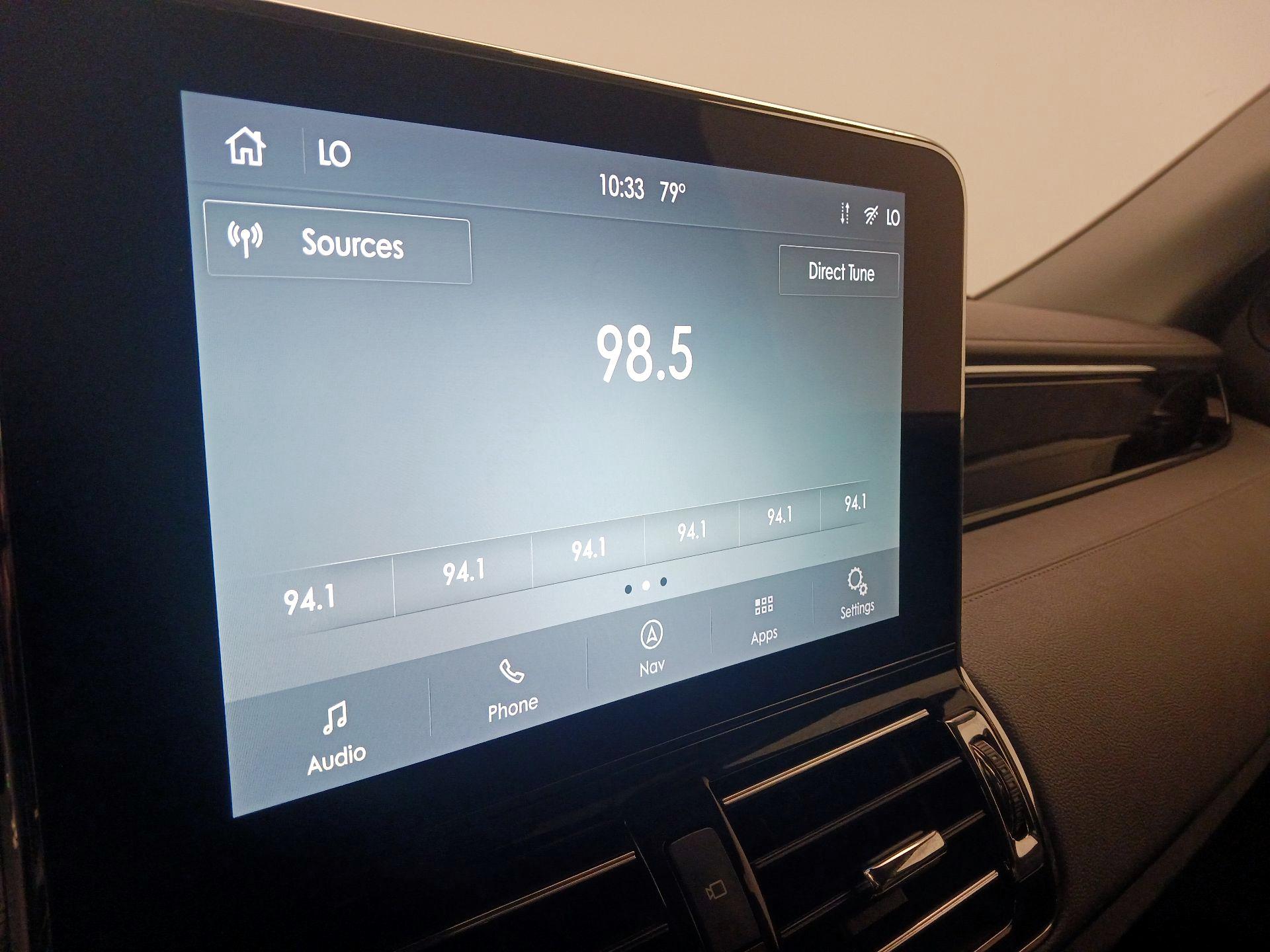 Thumbnail: 2021 Lincoln Navigator - 16