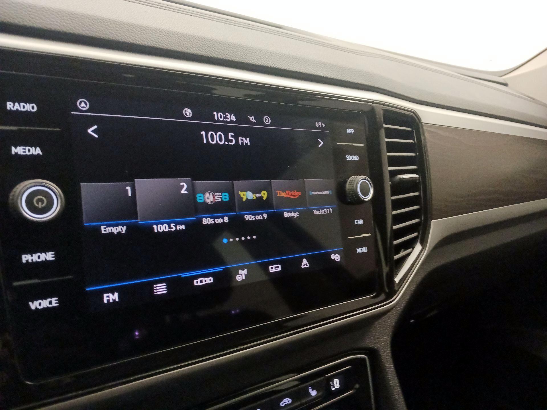 Thumbnail: 2023 Volkswagen Atlas - 15