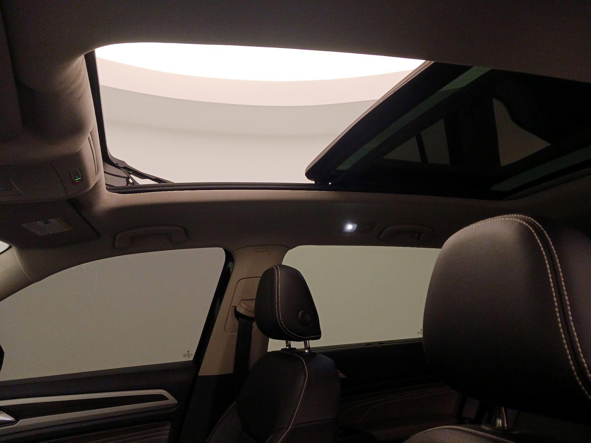 Thumbnail: 2023 Volkswagen Atlas - 19