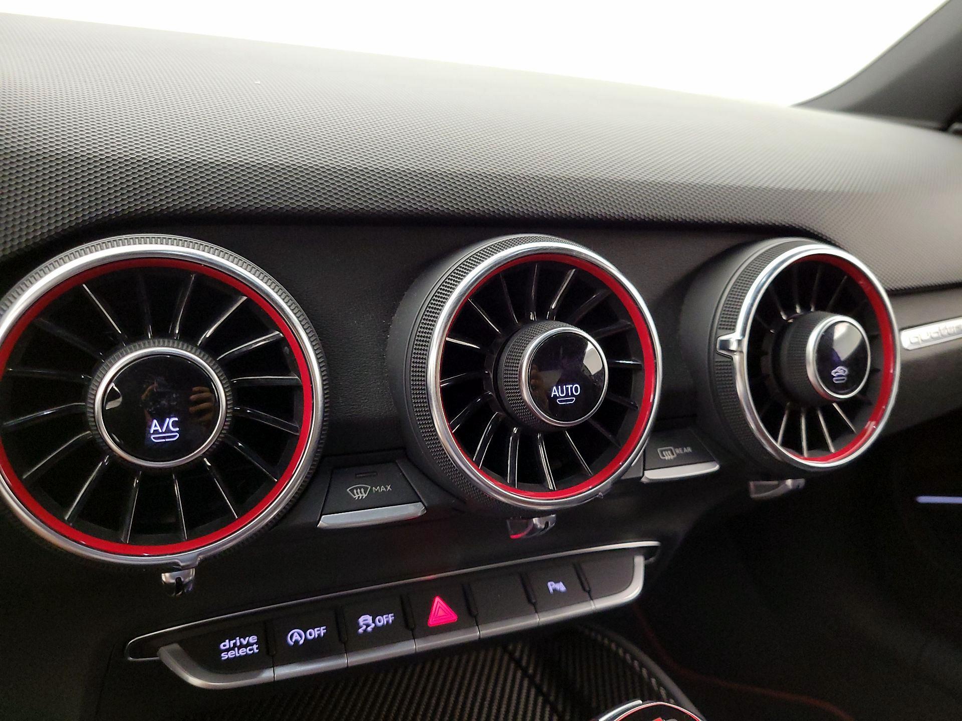 Thumbnail: 2021 Audi TTS - 17