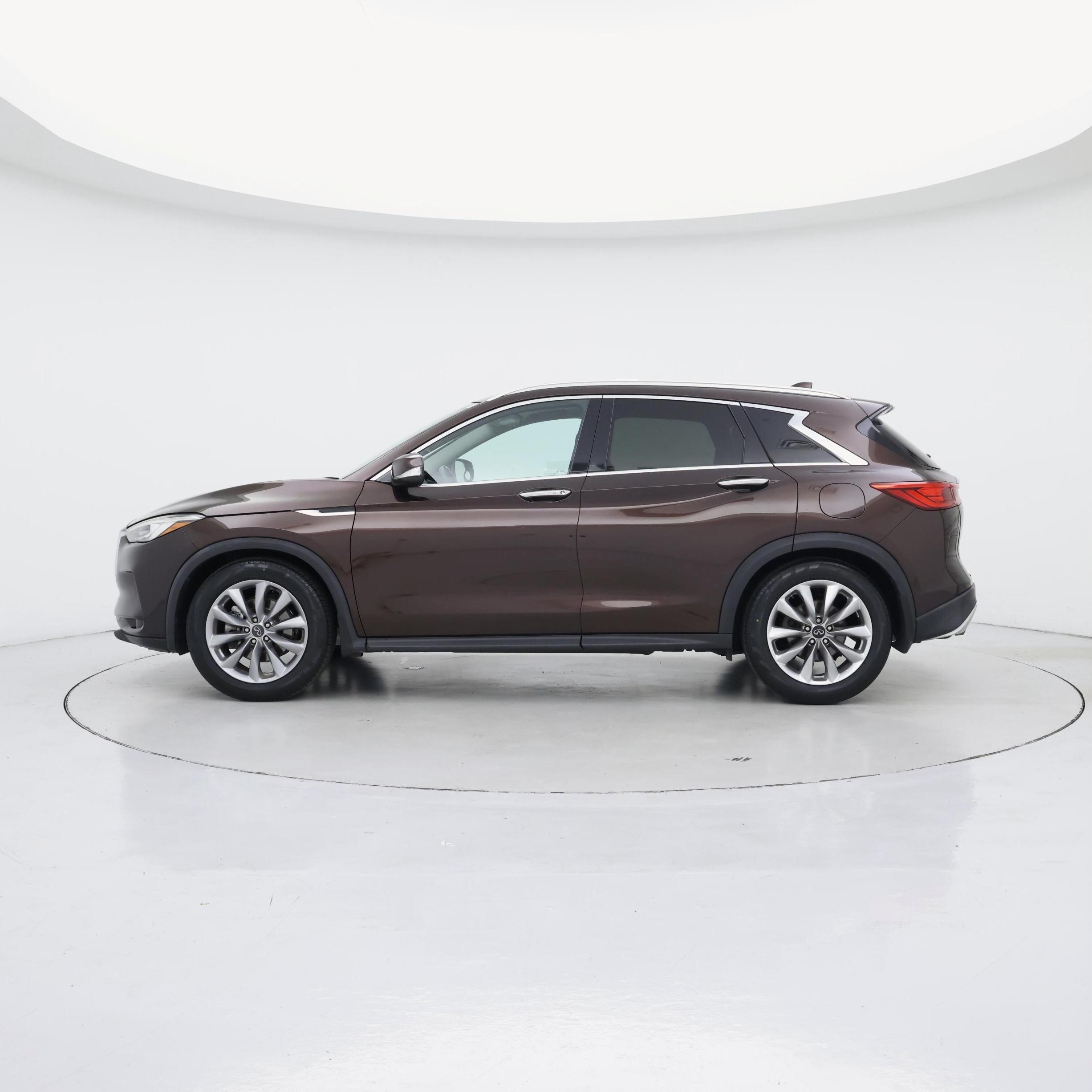 Thumbnail: 2020 INFINITI QX50 - 3