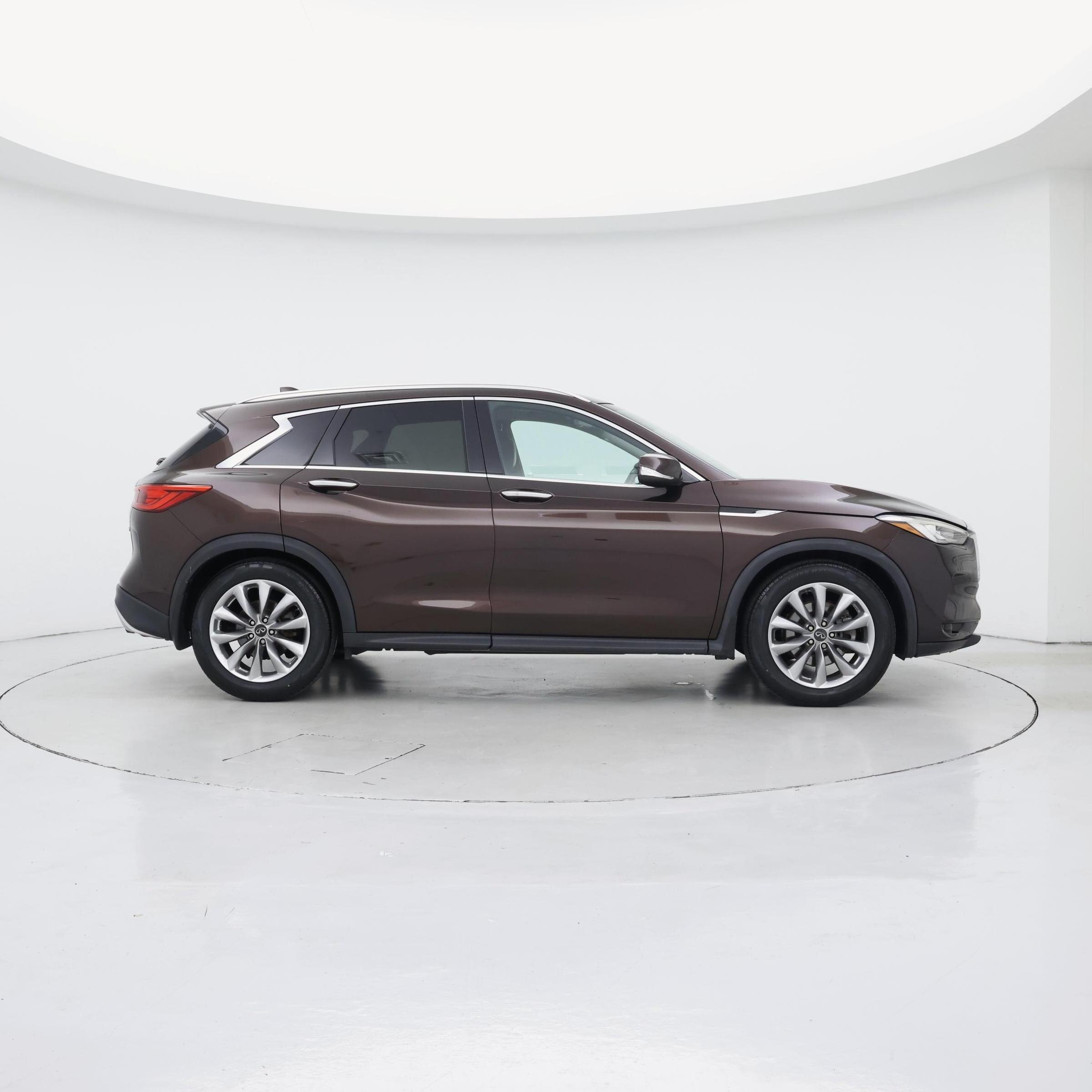Thumbnail: 2020 INFINITI QX50 - 7