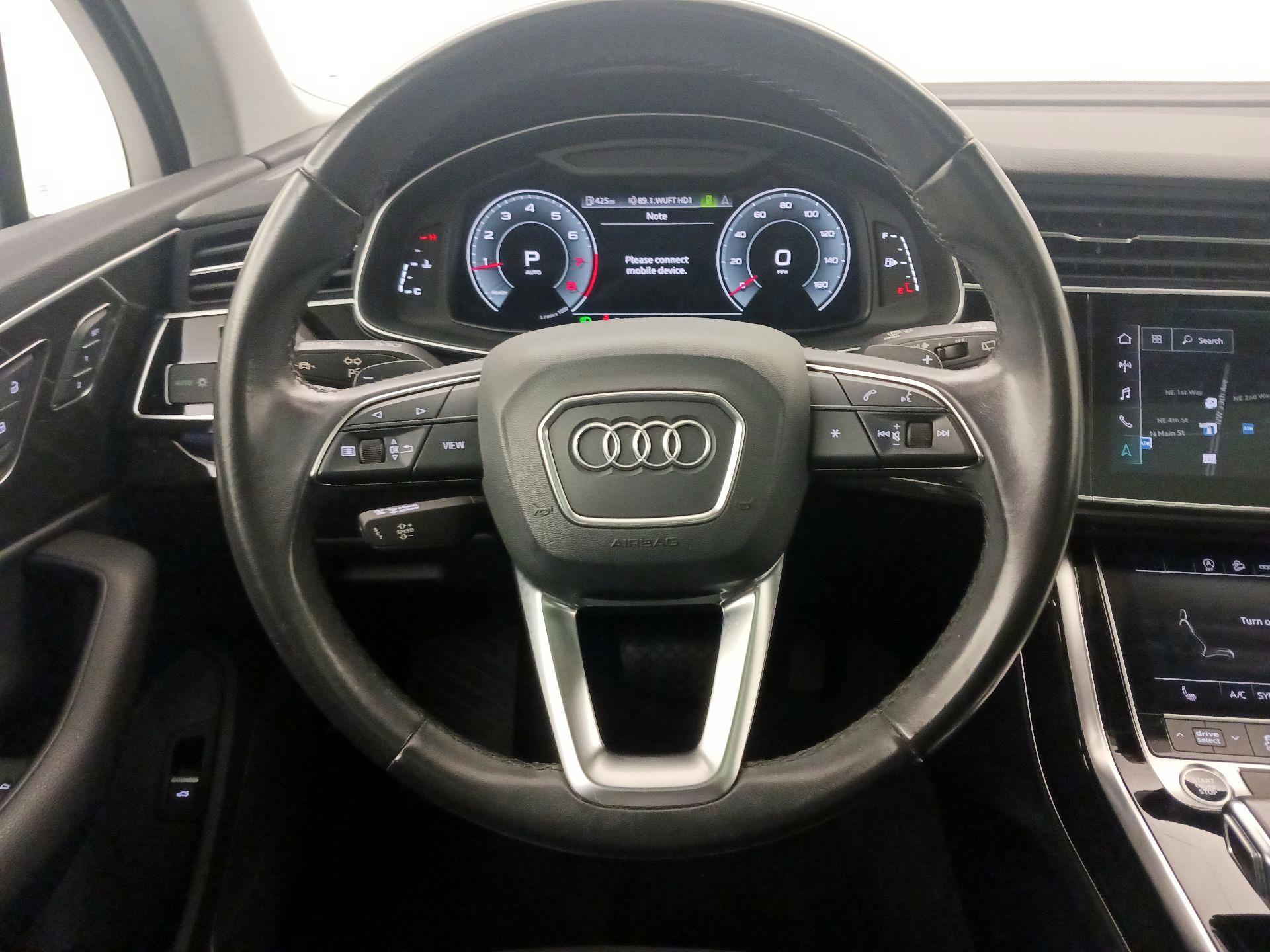 Thumbnail: 2022 Audi Q7 - 10