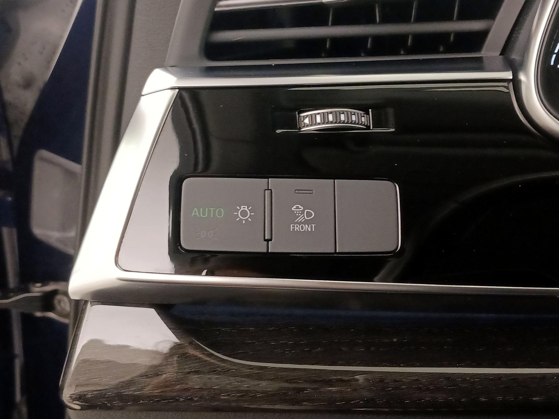 Thumbnail: 2022 Audi Q7 - 13