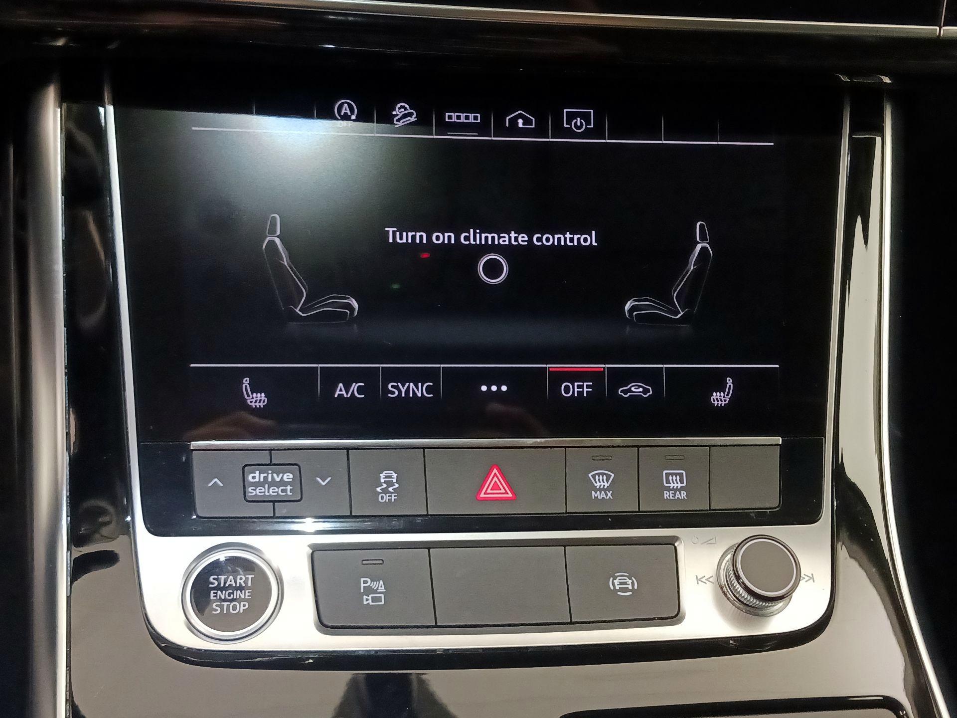 Thumbnail: 2022 Audi Q7 - 17