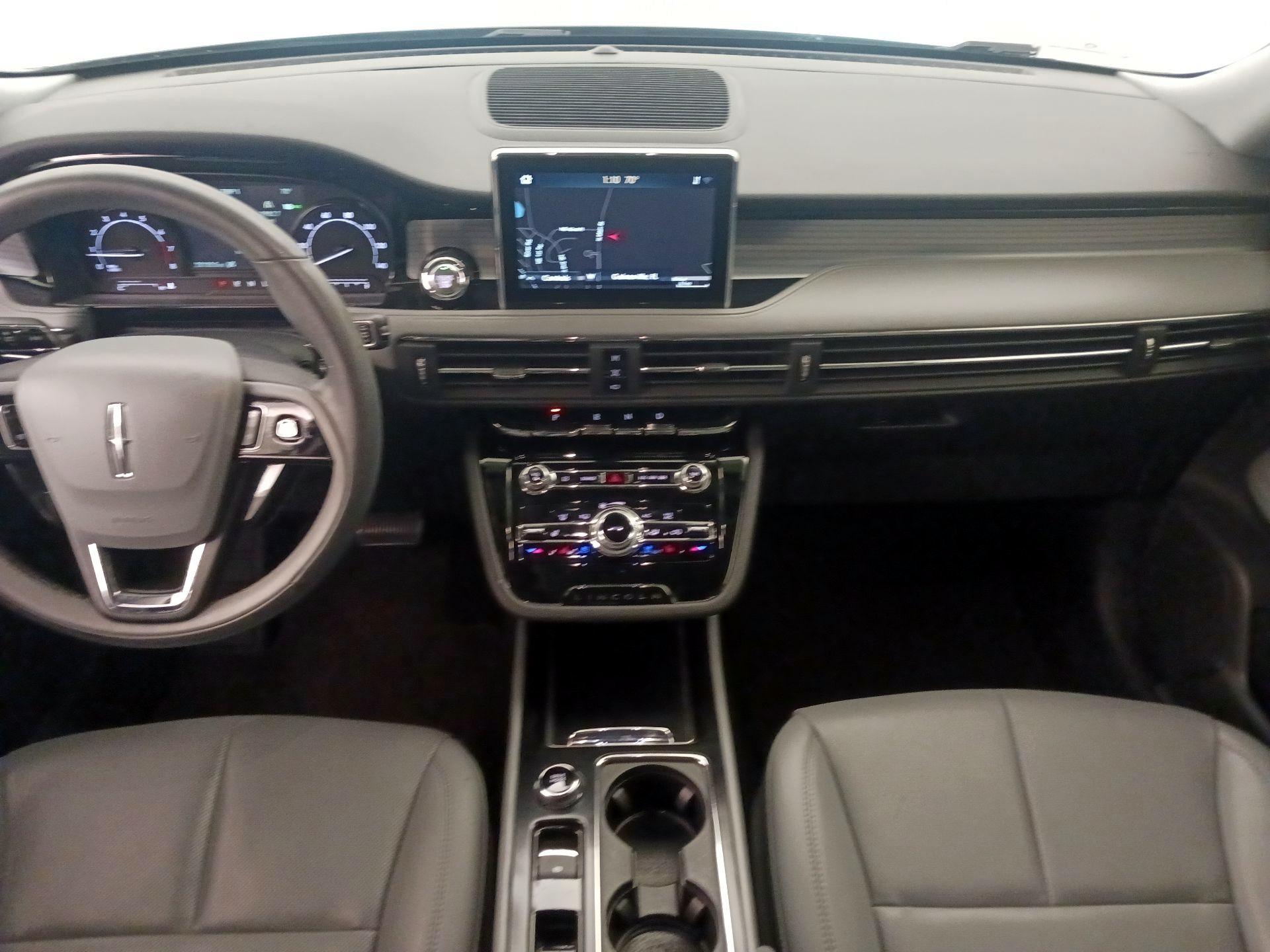 Thumbnail: 2022 Lincoln Corsair - 9