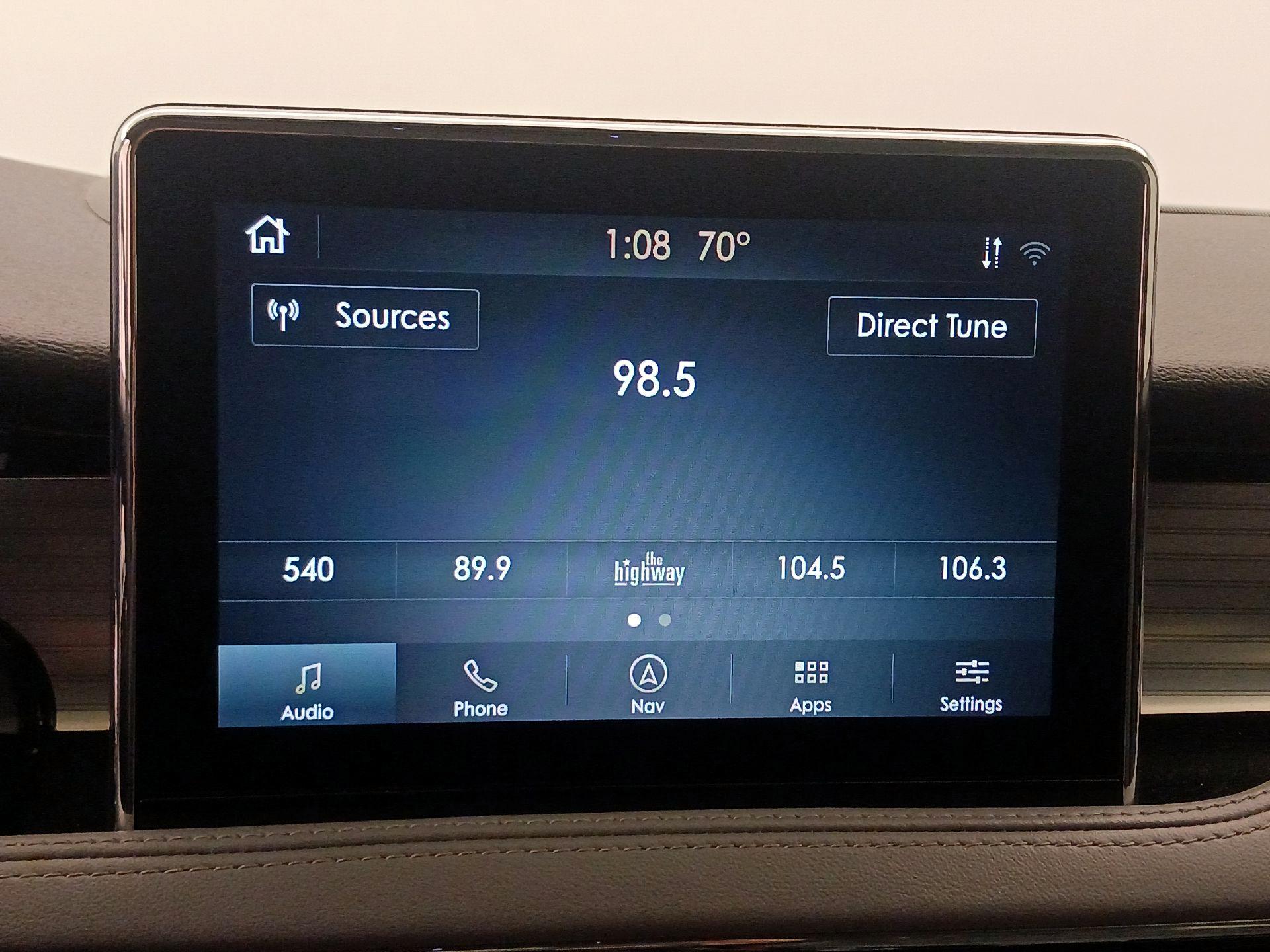 Thumbnail: 2022 Lincoln Corsair - 16