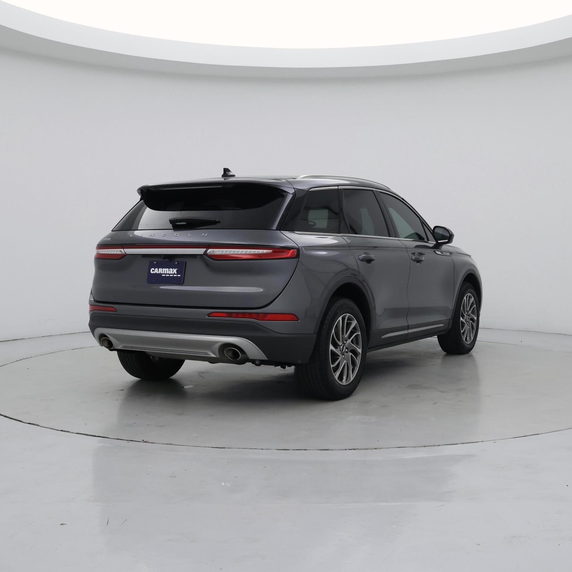 Thumbnail: 2022 Lincoln Corsair - 8