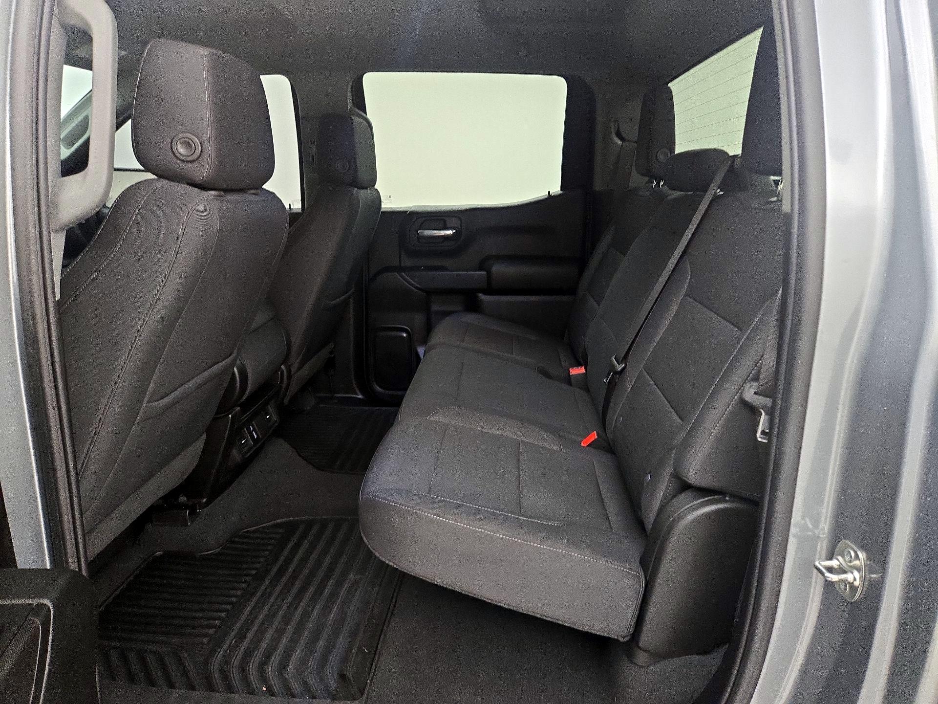 Thumbnail: 2025 Chevrolet Silverado 1500 - 19