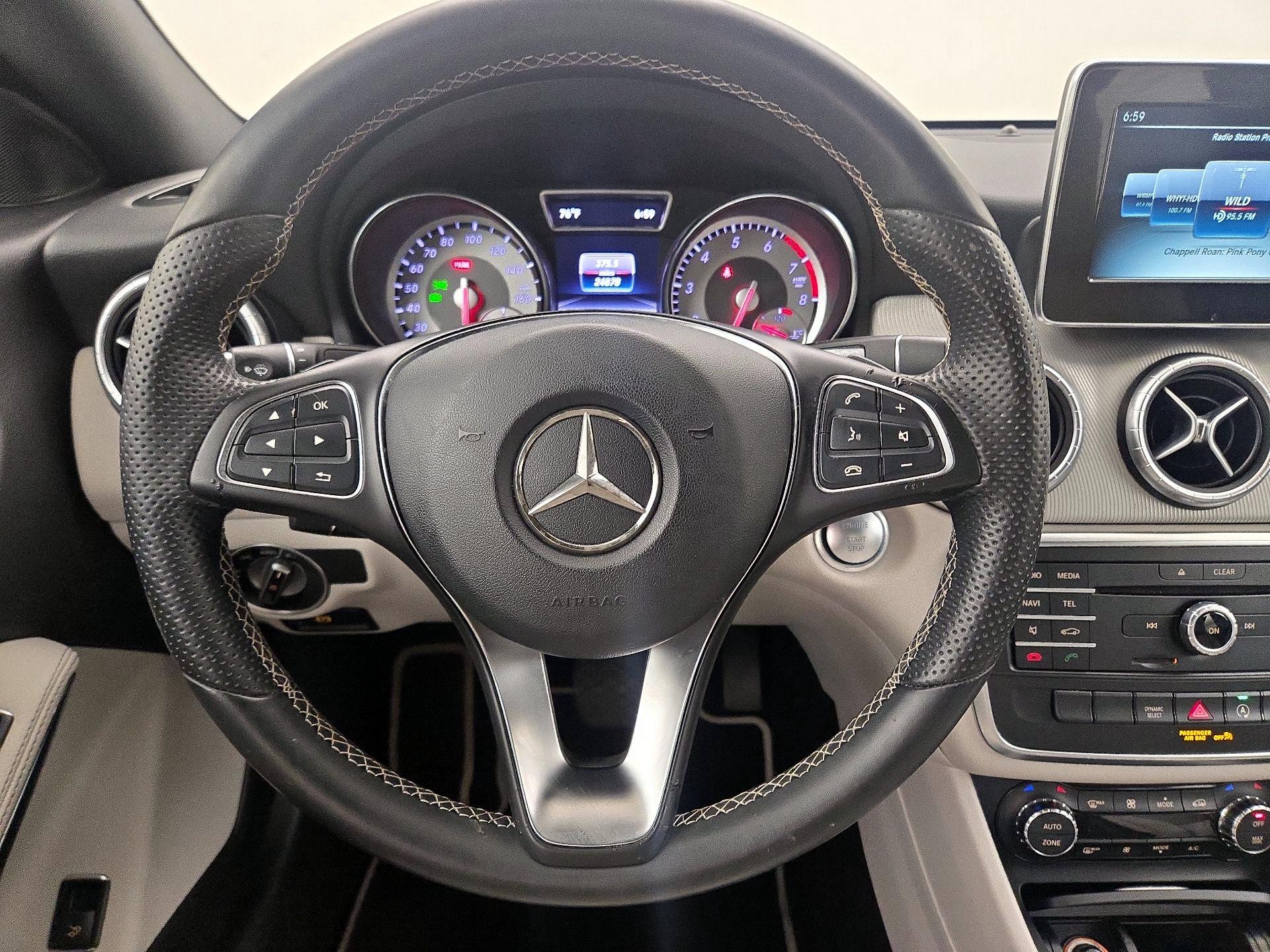 Thumbnail: 2016 Mercedes-Benz CLA - 10