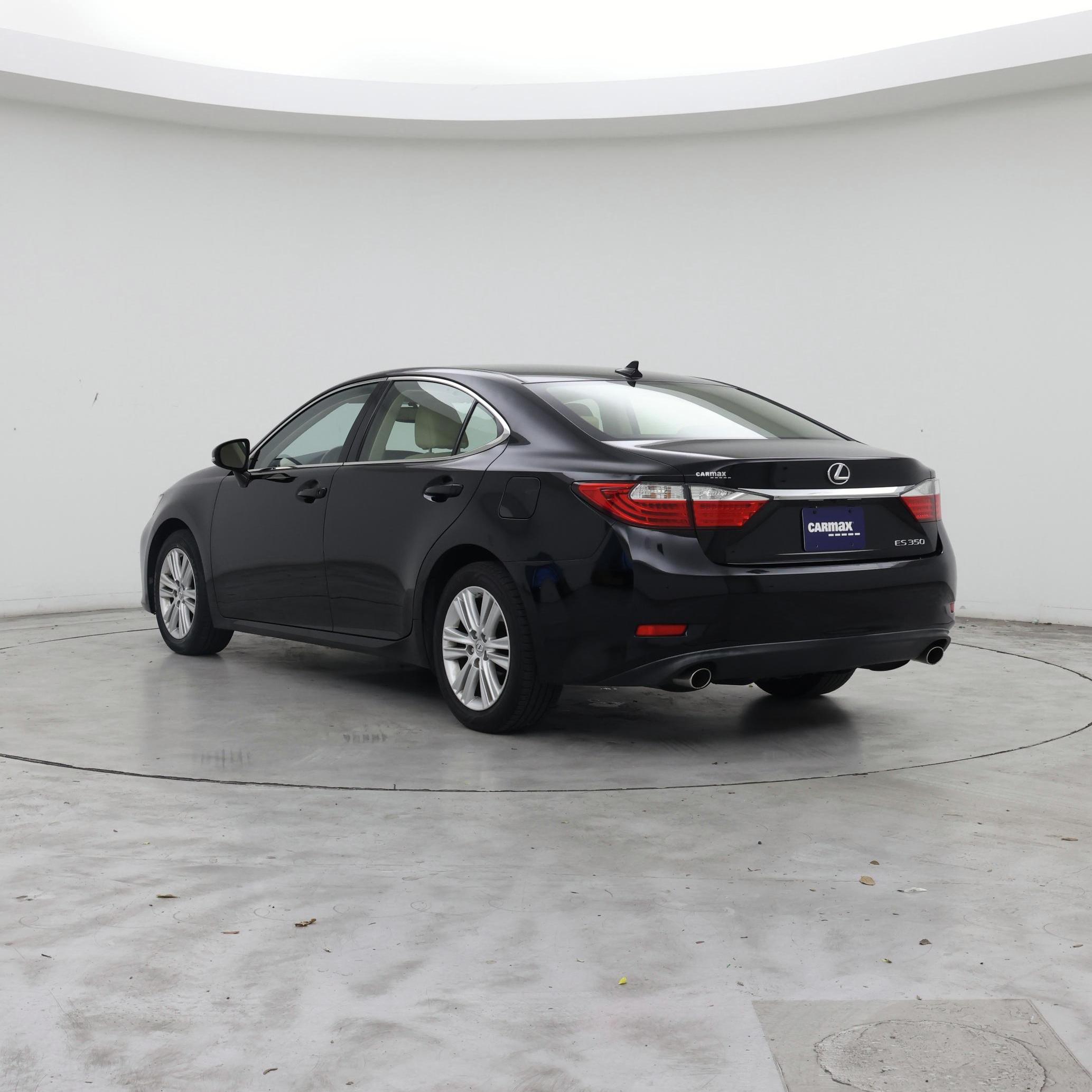 Thumbnail: 2014 Lexus ES - 2