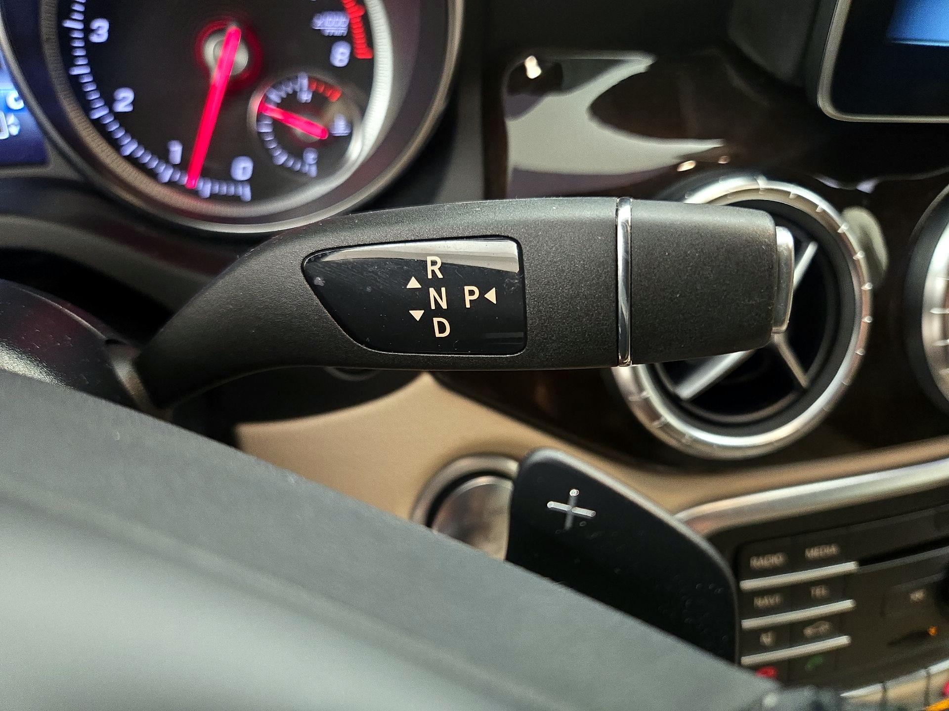 Thumbnail: 2018 Mercedes-Benz CLA - 17