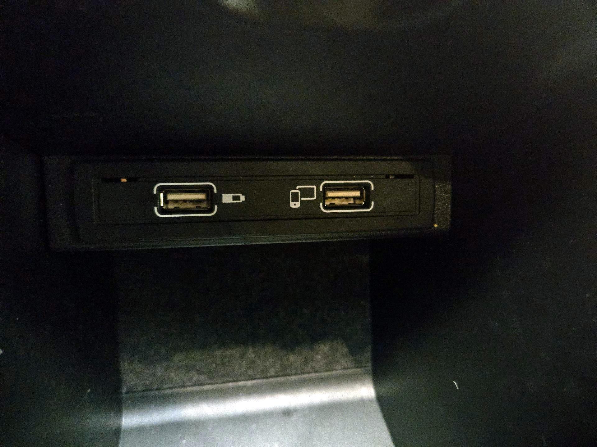 Thumbnail: 2018 Mercedes-Benz CLA - 18