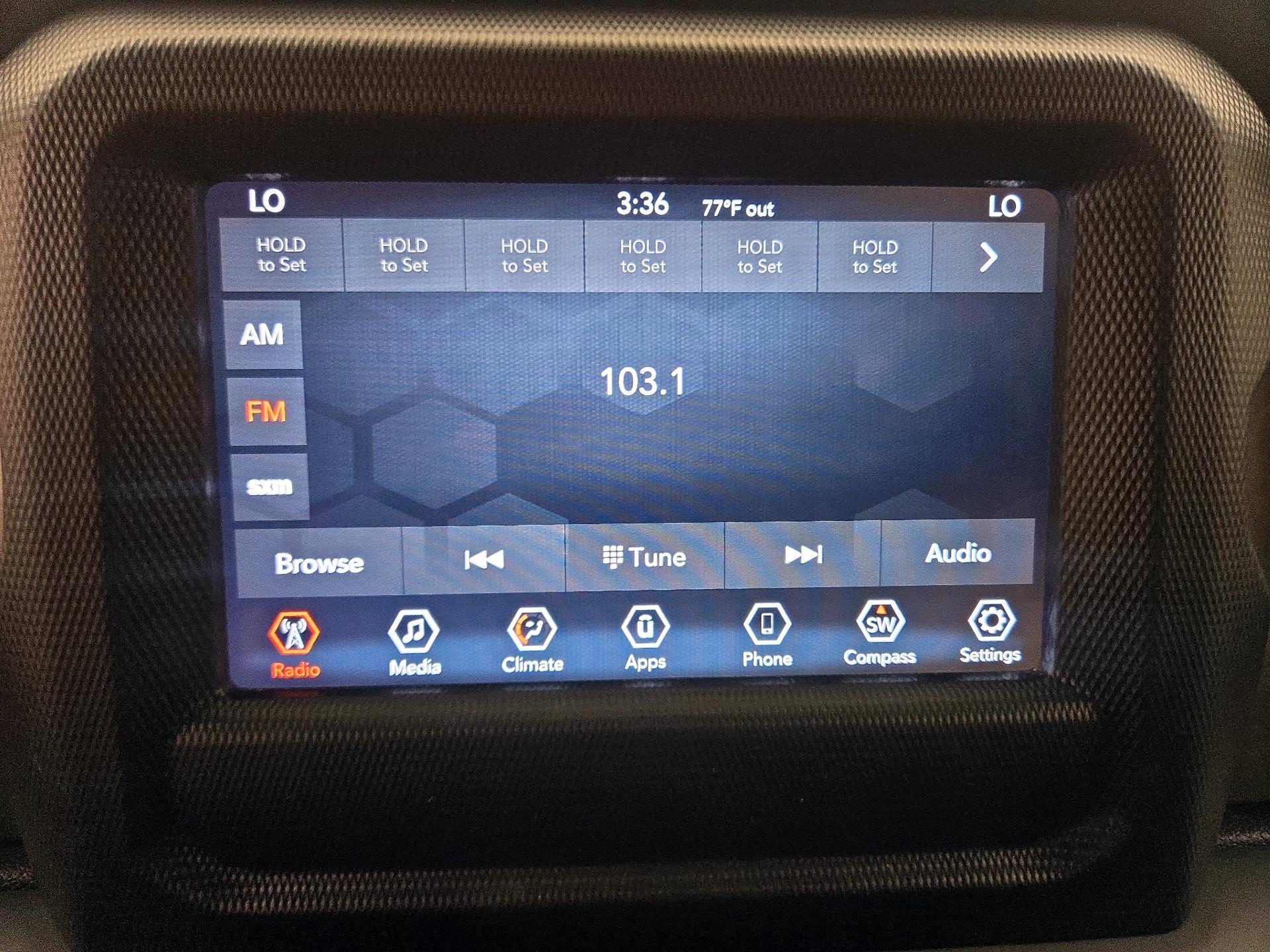 Thumbnail: 2020 Jeep Gladiator - 15