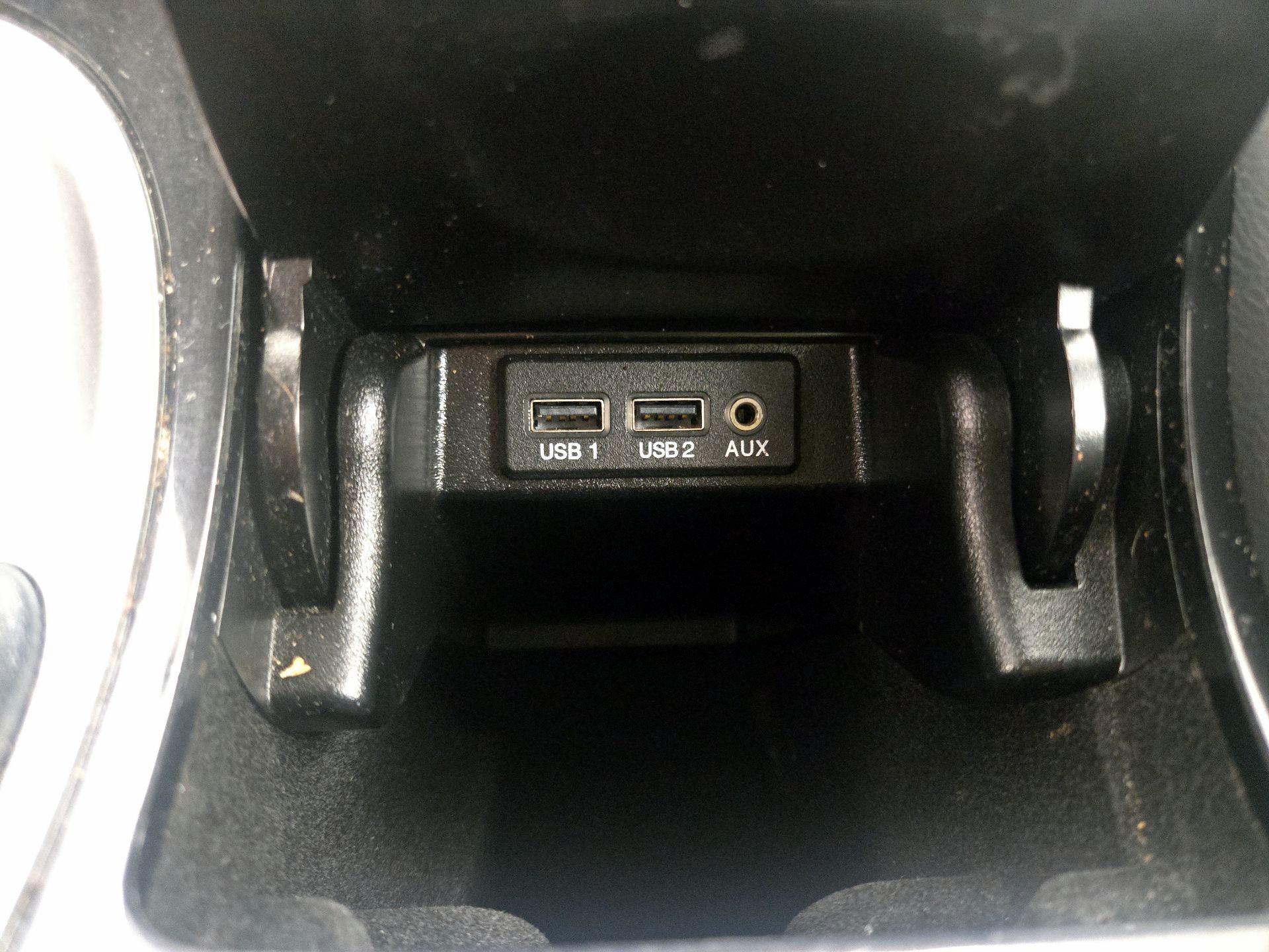 Thumbnail: 2017 Nissan Maxima - 19